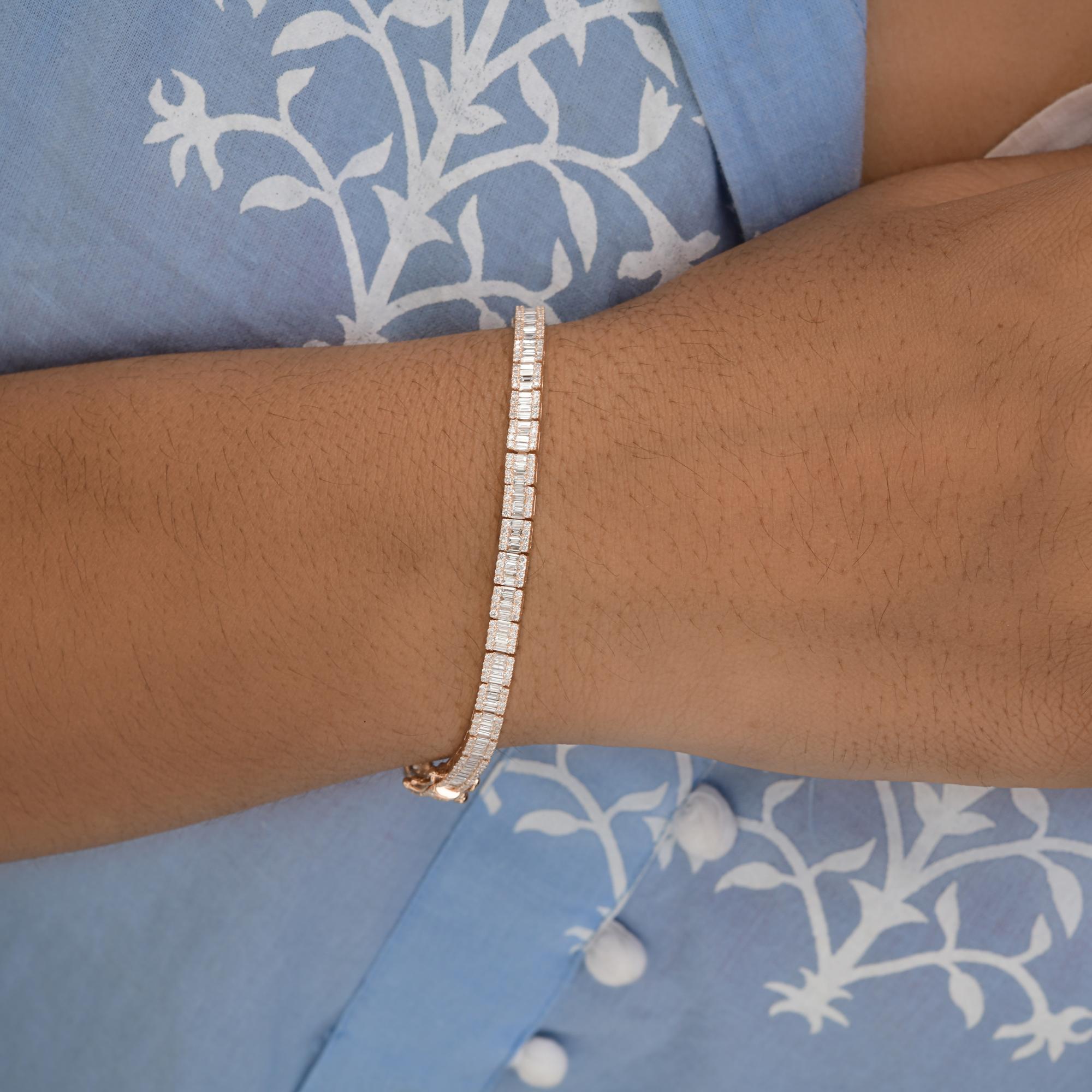 Taille baguette Bracelet en or rose 14 carats avec diamant baguette rond de 3,75 carats SI/H en vente