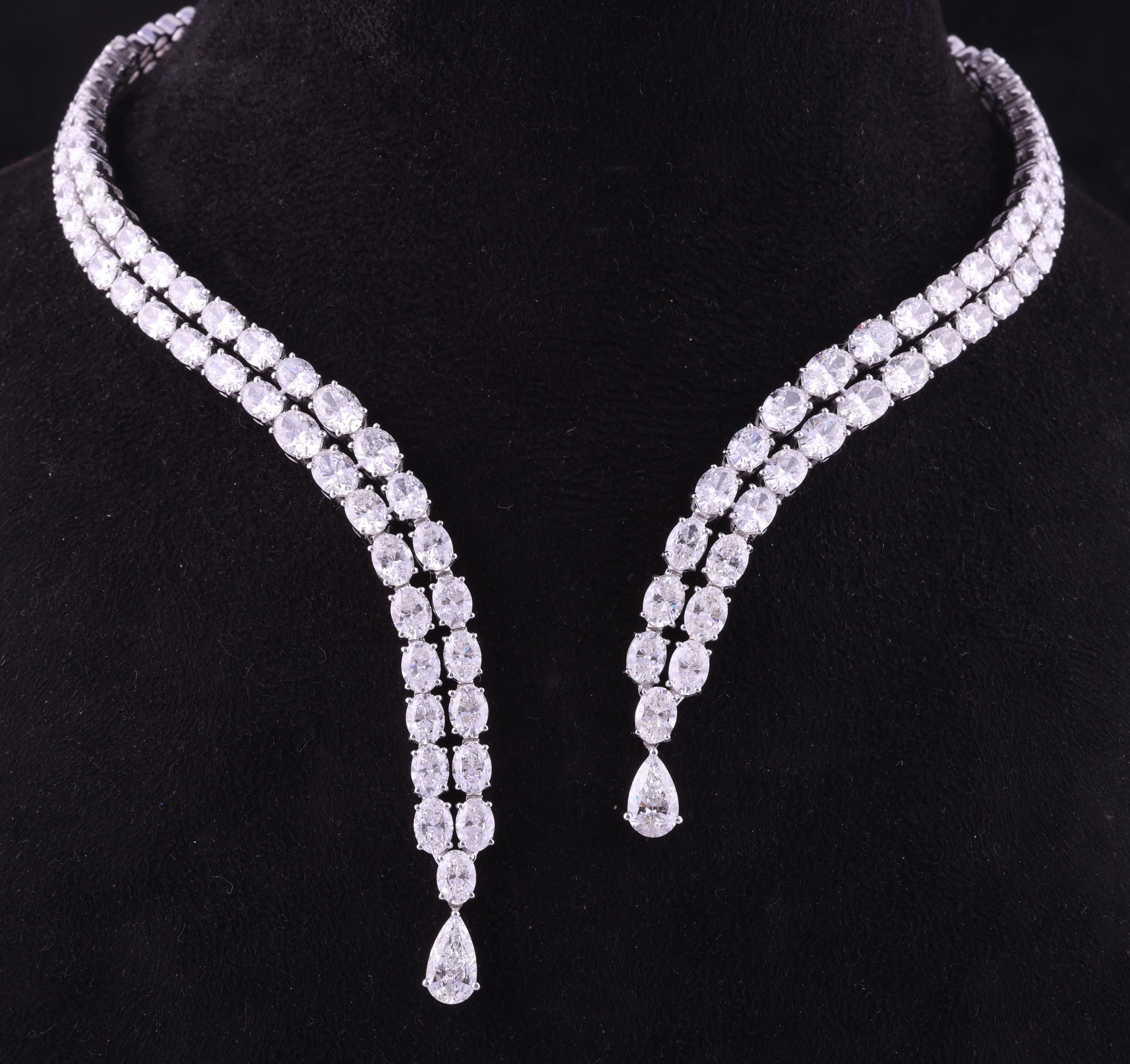 Moderno Vero 39,23 carati SI Clarity HI Color Collana di diamanti a girocollo in oro bianco 18 carati in vendita