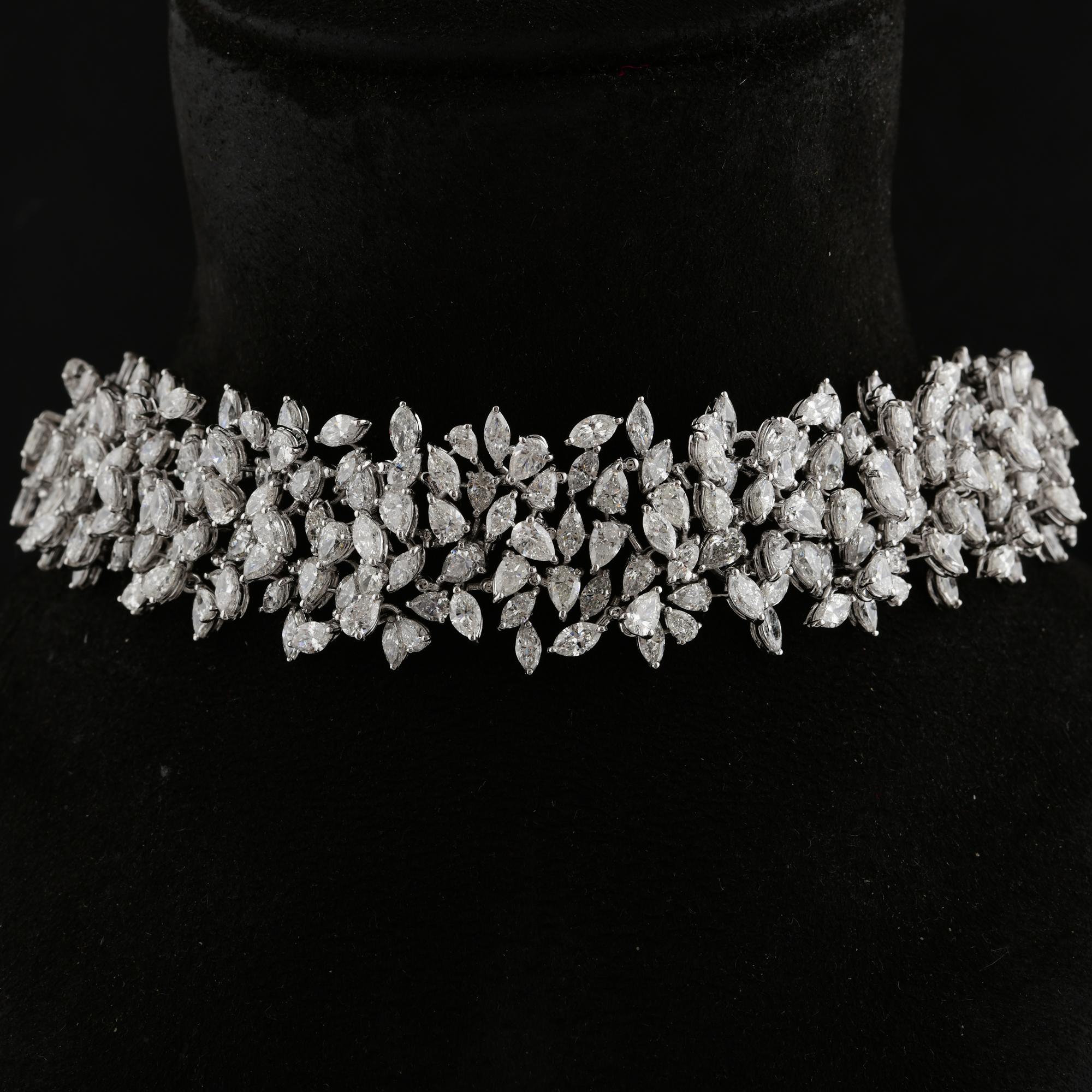 Realizzata in oro a 18 carati, questa collana è impreziosita da 40,07 carati di diamanti scintillanti.

Segui la vetrina di Spectrum Jewels per vedere le ultime collezioni e i pezzi esclusivi. Spectrum Jewels è orgoglioso di essere considerato un