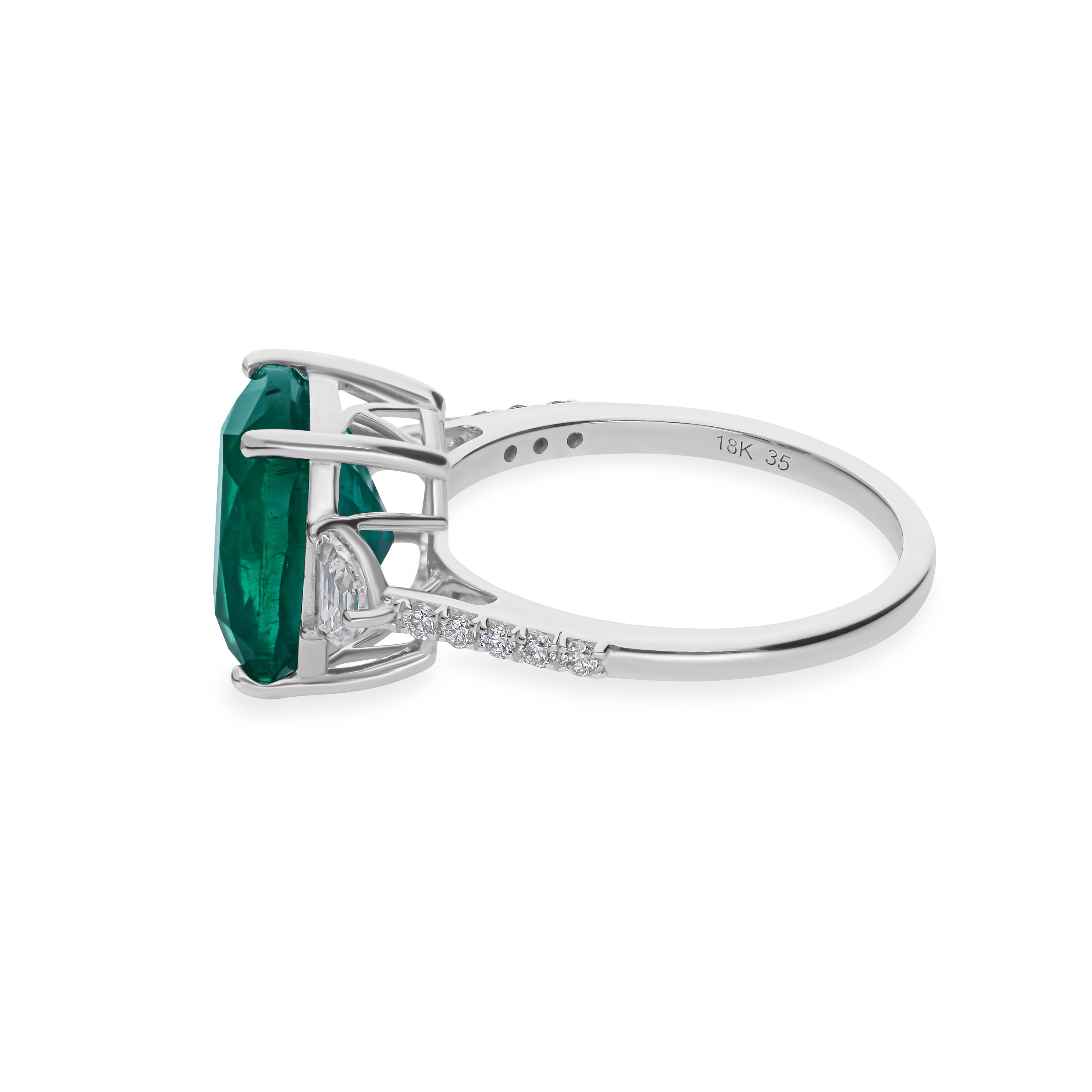 Real 4,23 Karat sambischer Smaragd 0,50 Karat SI/H Diamant 14 Karat Weißgold Ring (Moderne) im Angebot