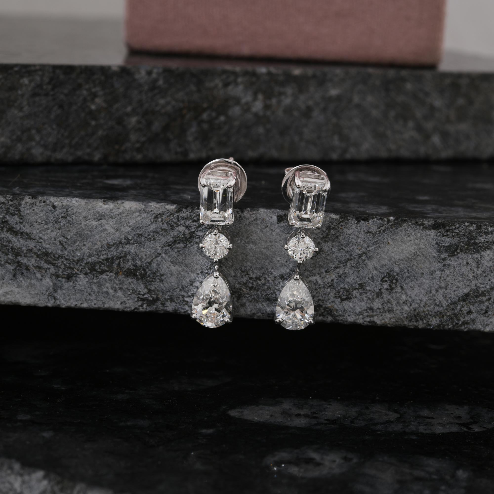 Modern Real 4.46 Carat Multi Shape Diamond Dangle Earrings 18 Karat White Gold Jewelry For Sale