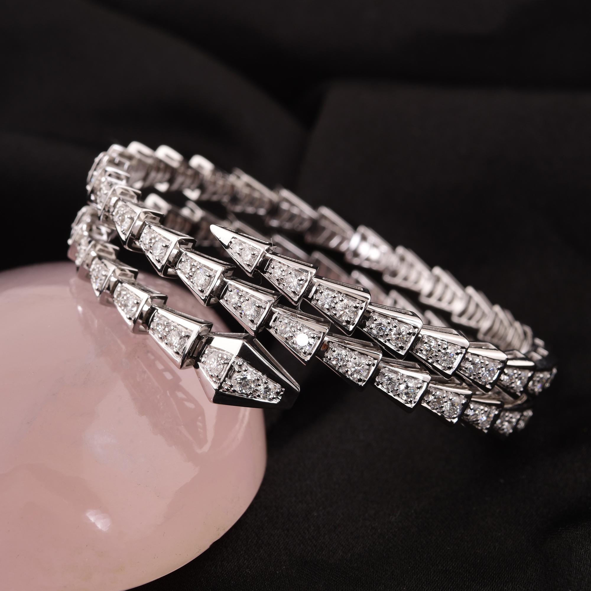 Women's Real 4.82 Carat SI/HI Diamond Snake Bangle Bracelet 14 Karat White Gold Jewelry For Sale