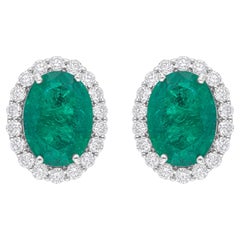 Pendientes auténticos de esmeralda zambiana ovalada de 5,47 quilates y 1,1 quilates de diamantes SI/H en oro blanco de 18 quilates