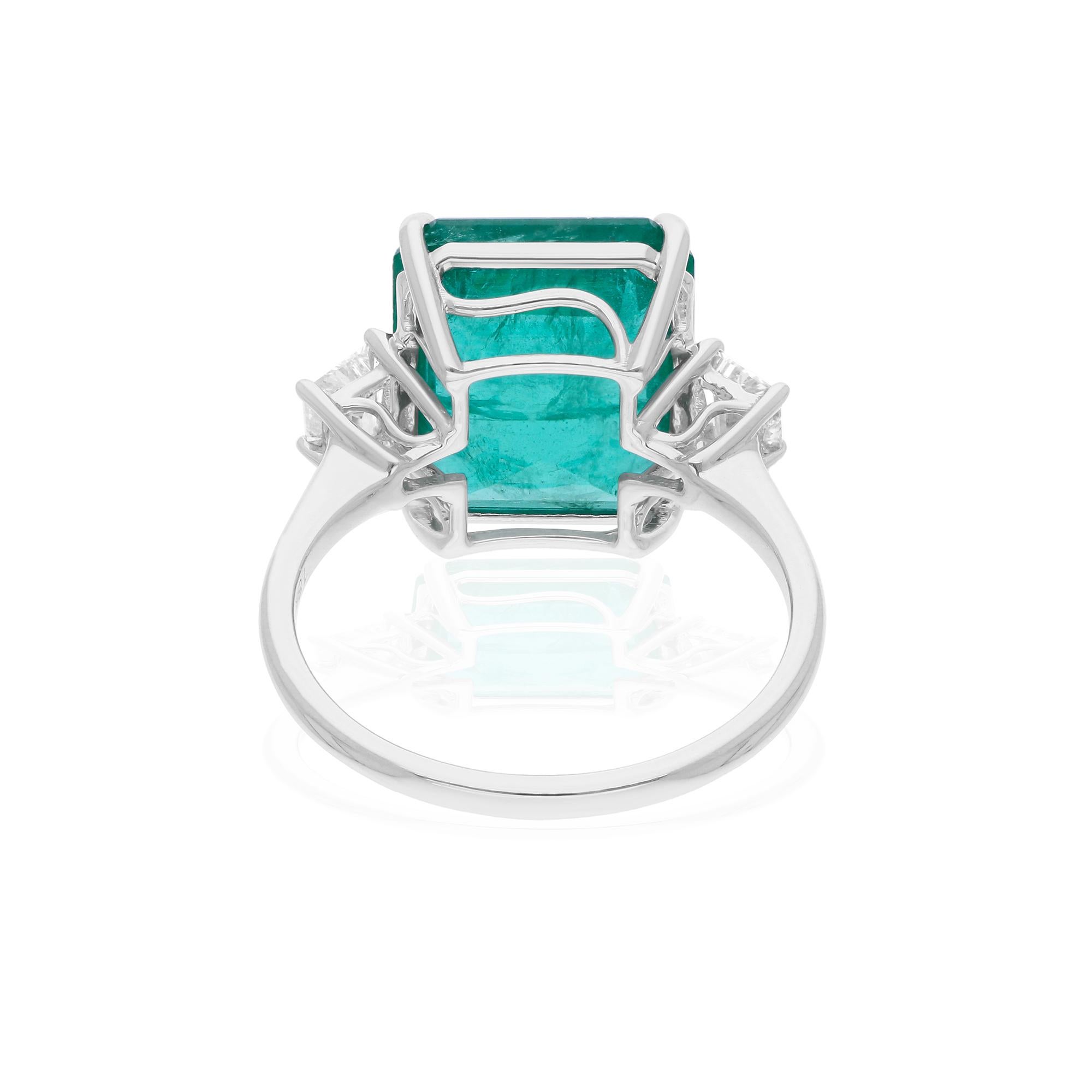Women's Real 5.8 Carat Zambian Emerald Cocktail Ring 0.38 Ct SI/H Diamond 18k White Gold For Sale