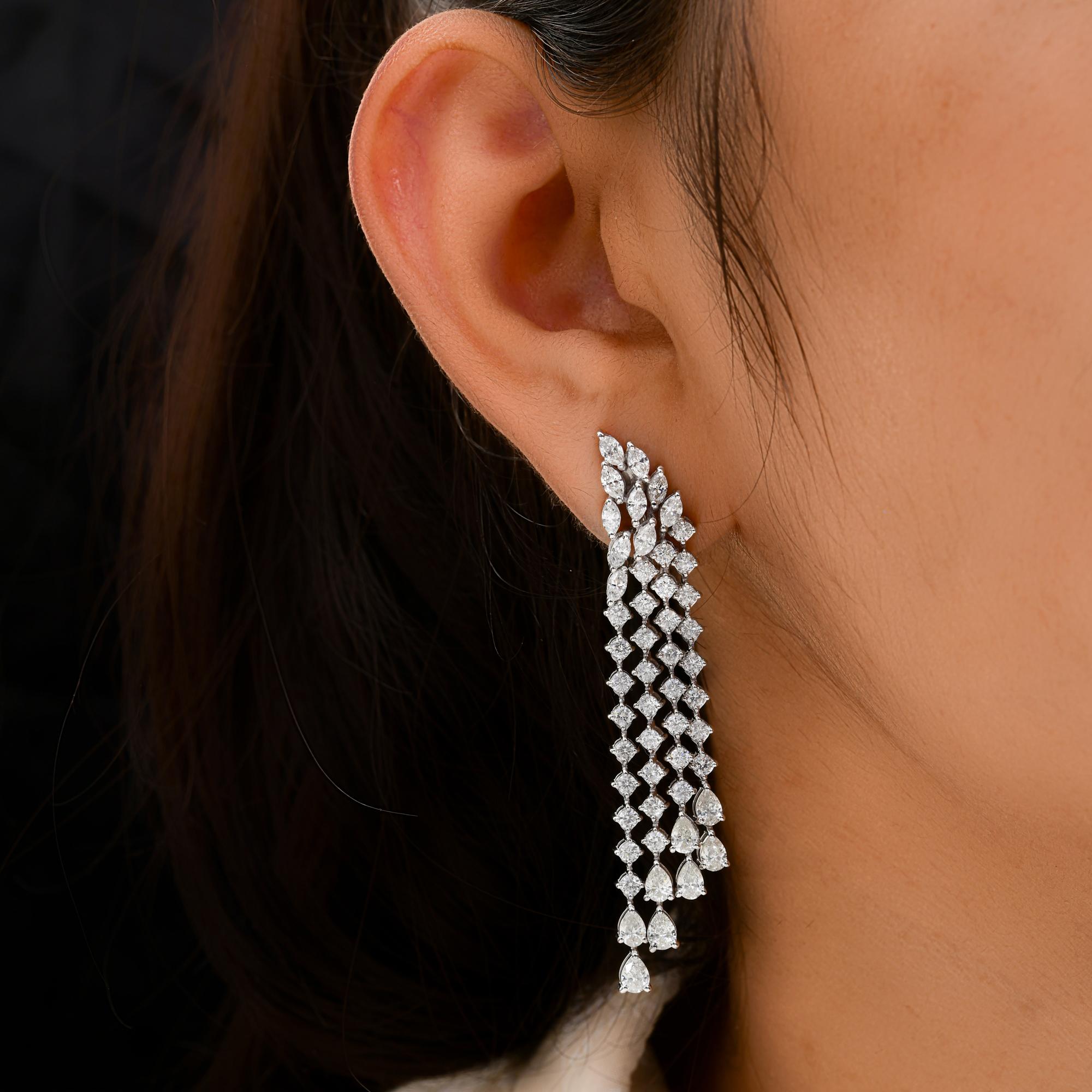 Real 6.37 Carat SI/H Pear Round Diamond Chandelier Earrings 18 Karat White Gold In New Condition For Sale In Diera, Dubai