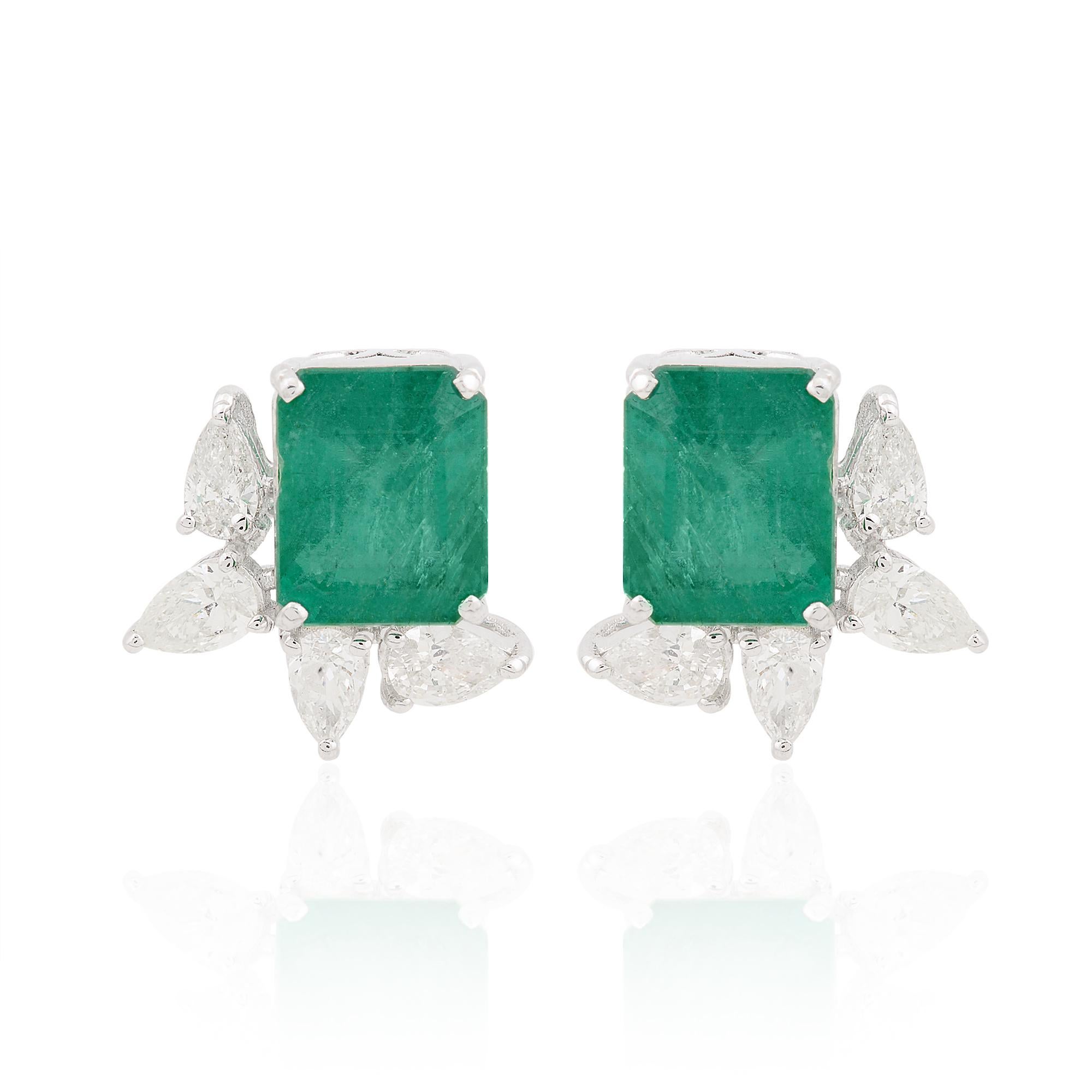 Suivez la vitrine de Spectrum Jewels pour découvrir la dernière collection et les pièces exclusives. Spectrum Jewels est fièrement classé parmi les meilleurs vendeurs sur 1stdibs avec des commentaires clients de 5 étoiles. Tous les articles