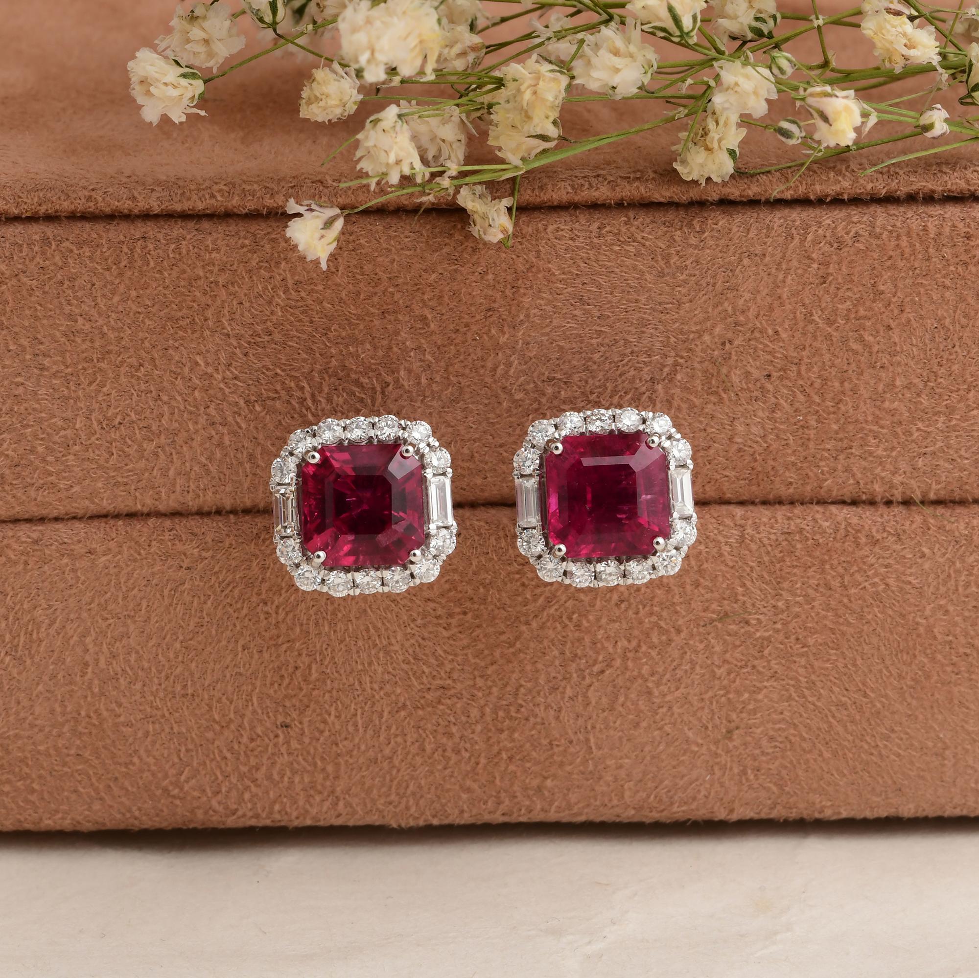 SIGUE LA TIENDA DE SPECTRUM JEWELS para ver la última colección y piezas exclusivas. Spectrum Jewels se enorgullece de ser uno de los mejores vendedores de 1stdibs, con opiniones de clientes de 5 estrellas. Todos los artículos que fabricamos están