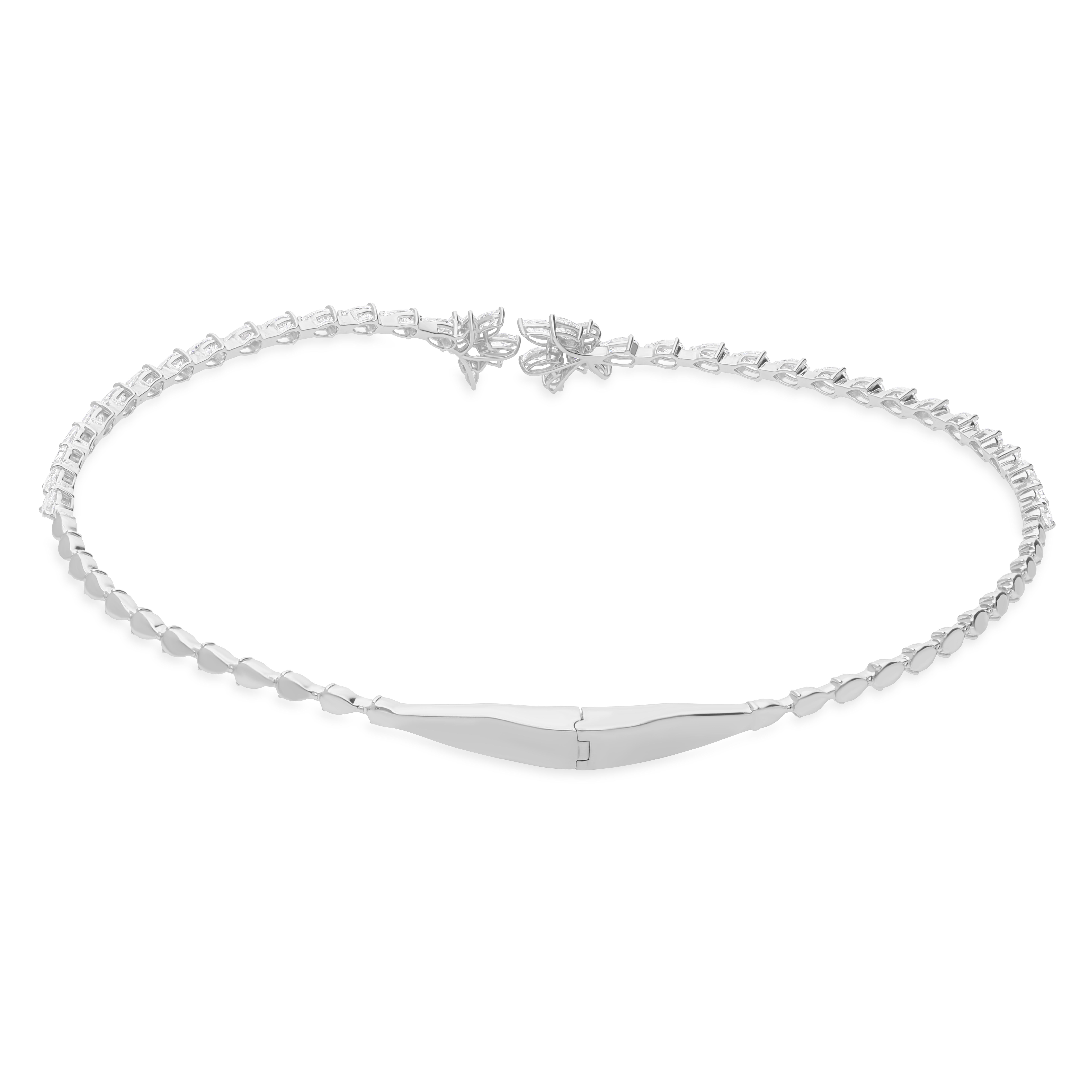 Moderne Real 8.39 Carat SI/H Marquise Pear Diamond Choker Necklace 14 Karat White Gold en vente