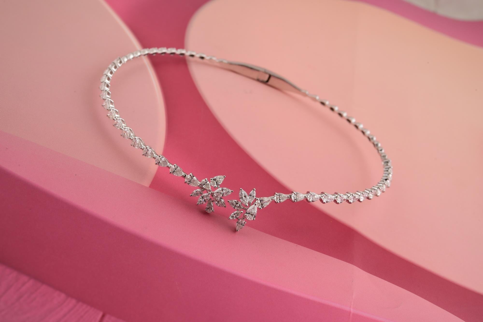 Real 8.39 Carat SI/H Marquise Pear Diamond Choker Necklace 18 Karat White Gold Neuf - En vente à Diera, Dubai