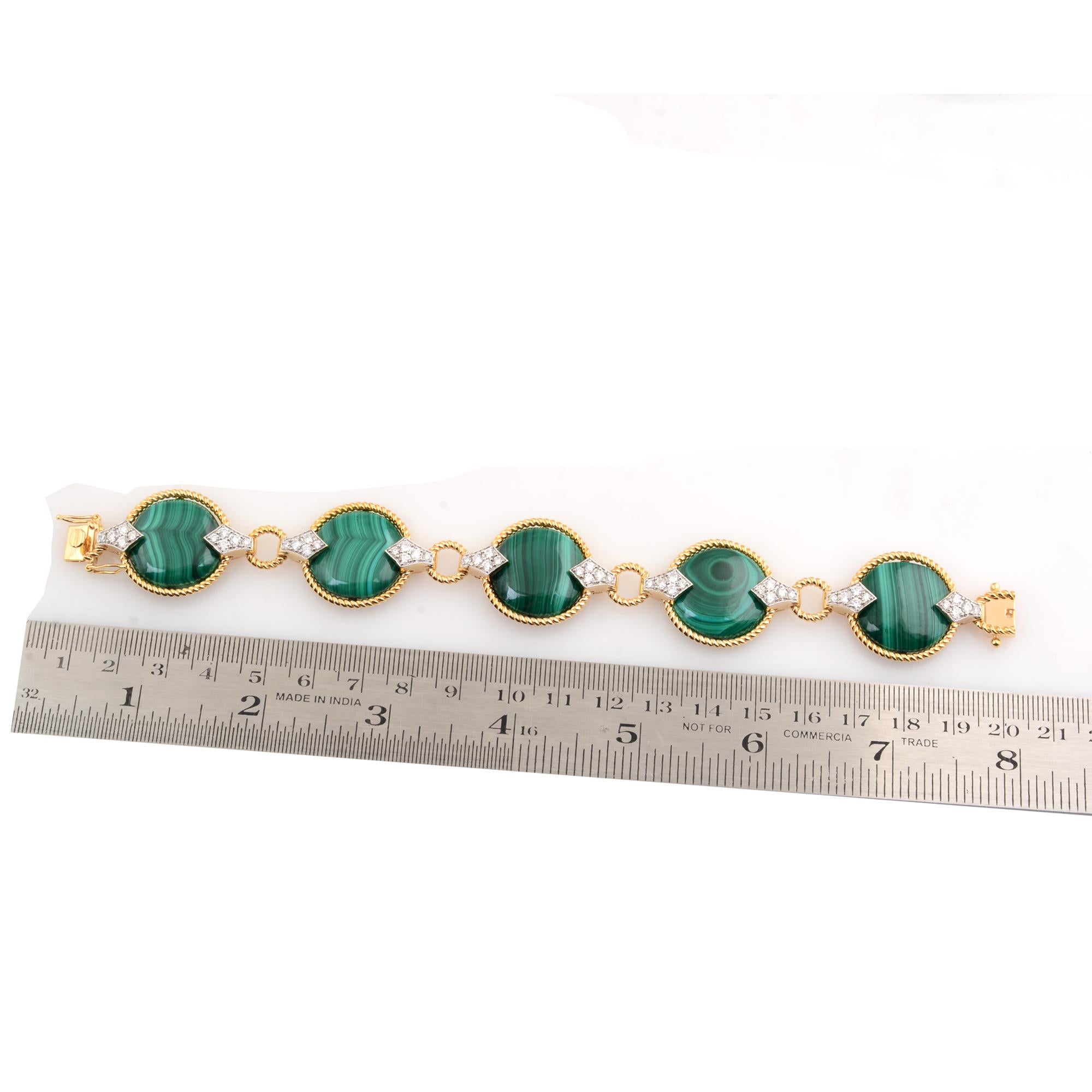 Real 86,14 Karat Malachit-Armband 2,25 Karat Diamant Pave 18 Karat Gelbgold im Zustand „Neu“ im Angebot in Diera, Dubai