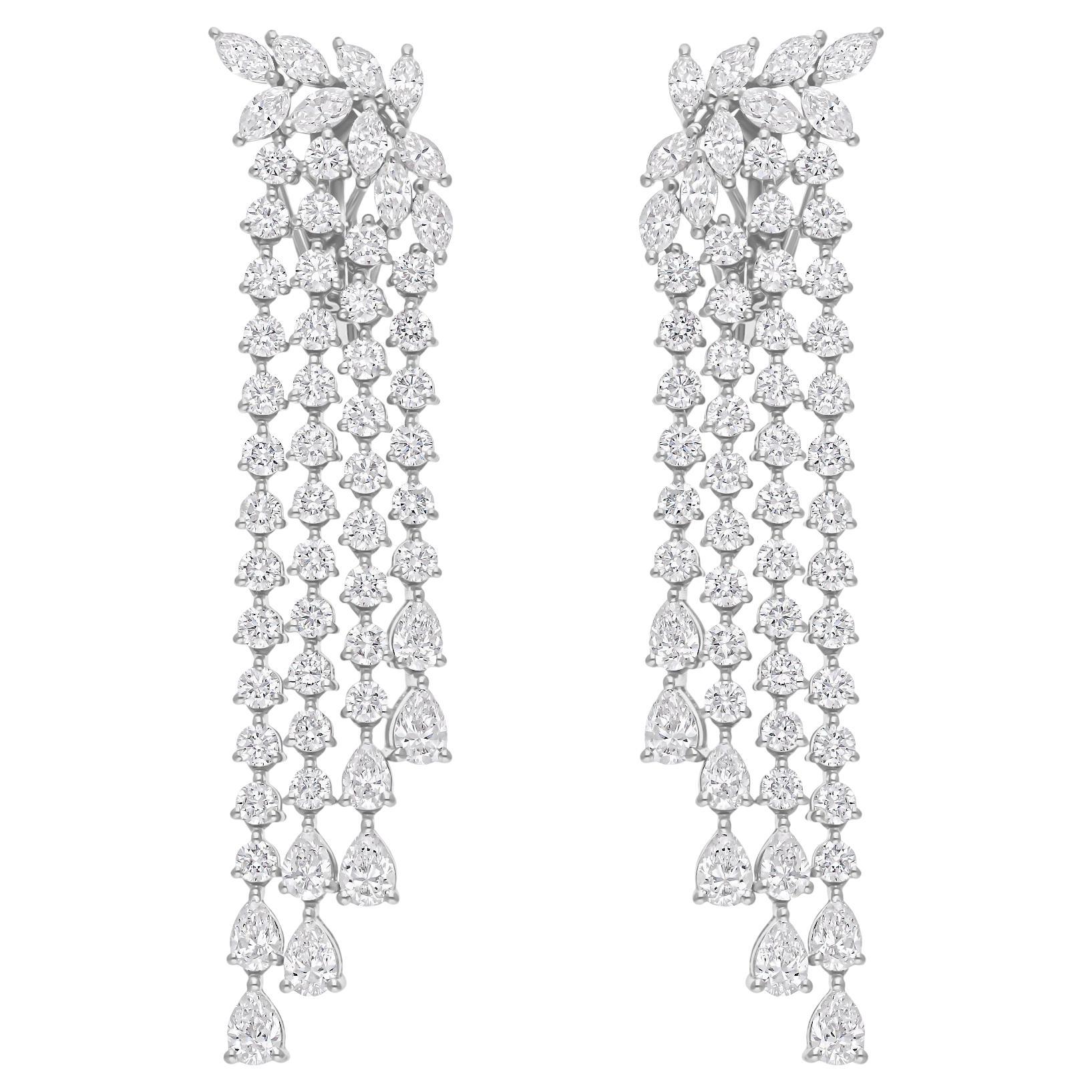 Boucles d
oreilles chandelier en or blanc 18 carats avec diamants ronds poire de 9,20 carats SI/H
