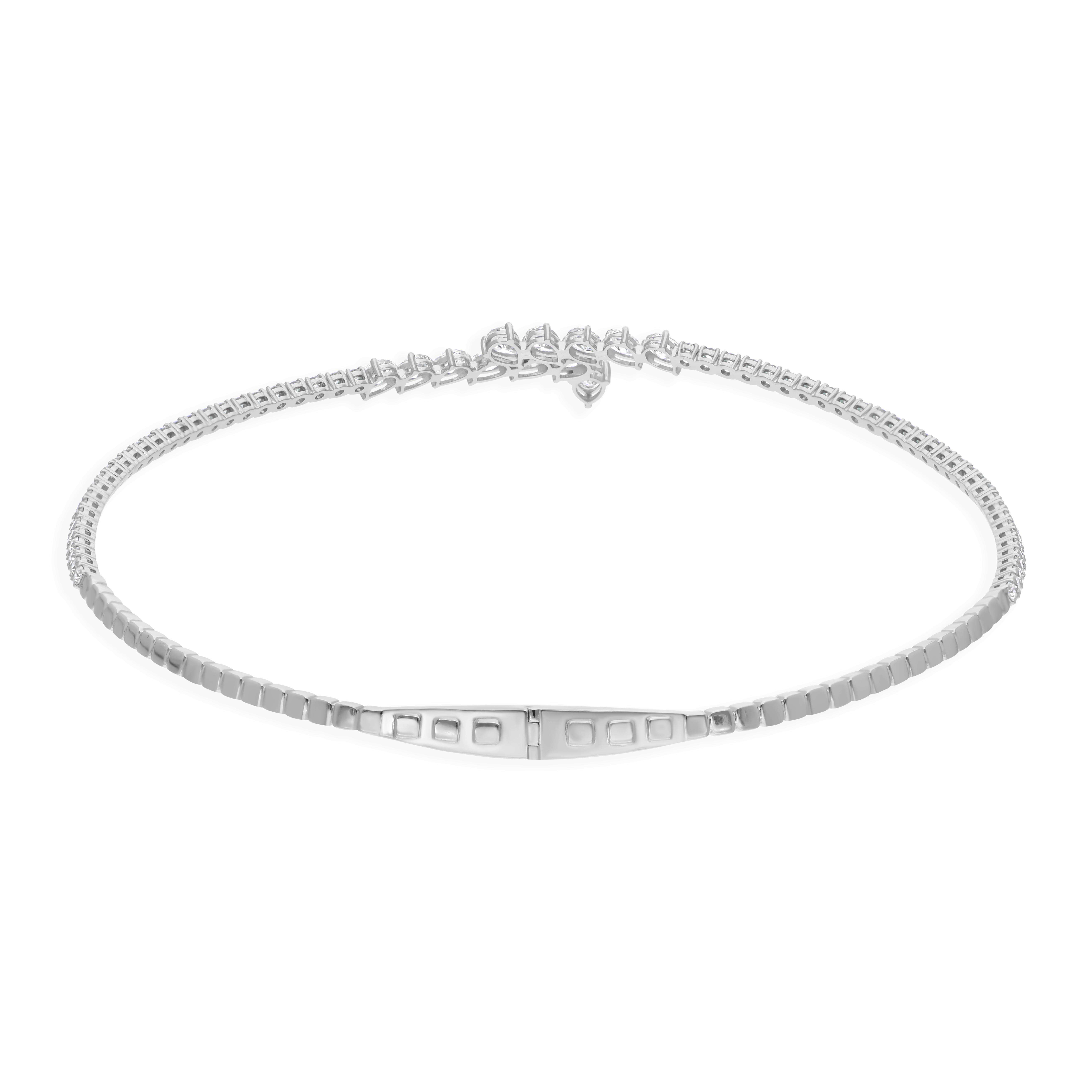 Collana a torc con diamanti reali da 9,58 carati SI/HI in oro bianco massiccio 14k In condizioni Nuovo in vendita a Diera, Dubai