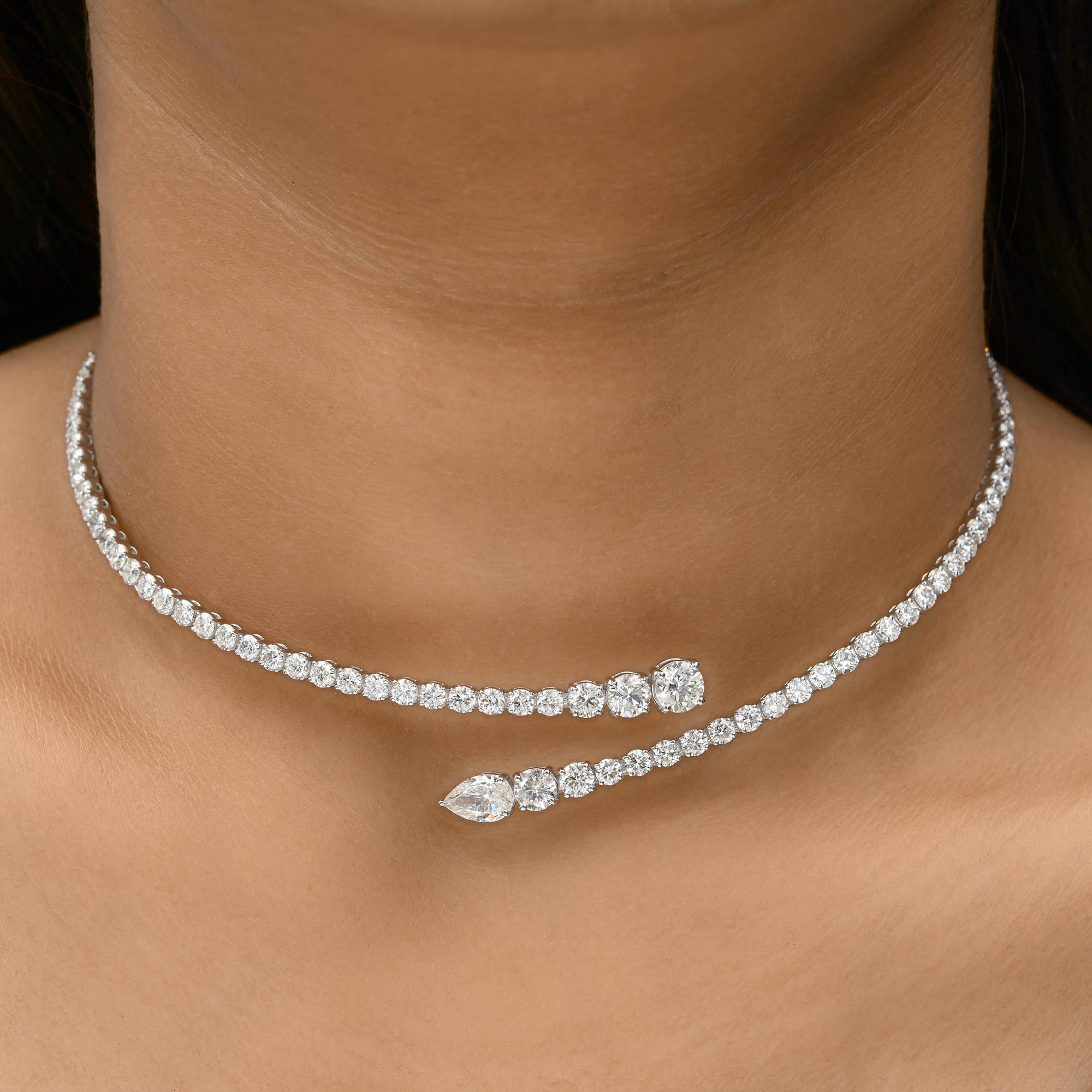 Vero 9,94 carati SI/H Diamante rotondo a pera Collana a girocollo in oro bianco 18 carati In condizioni Nuovo in vendita a Diera, Dubai