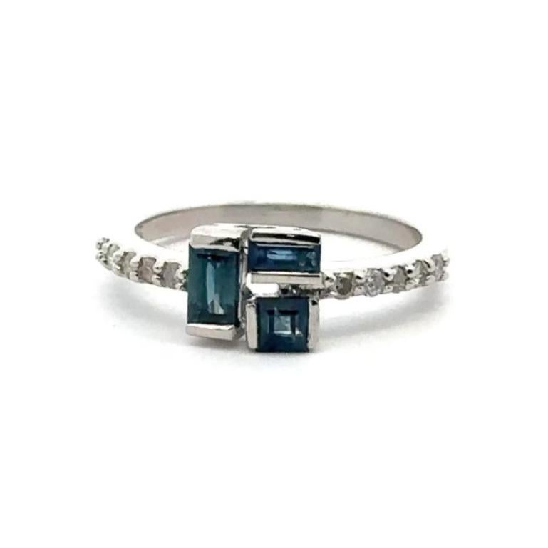 Im Angebot: Realer blauer Saphir- und Diamantring aus Sterlingsilber für sie () 9