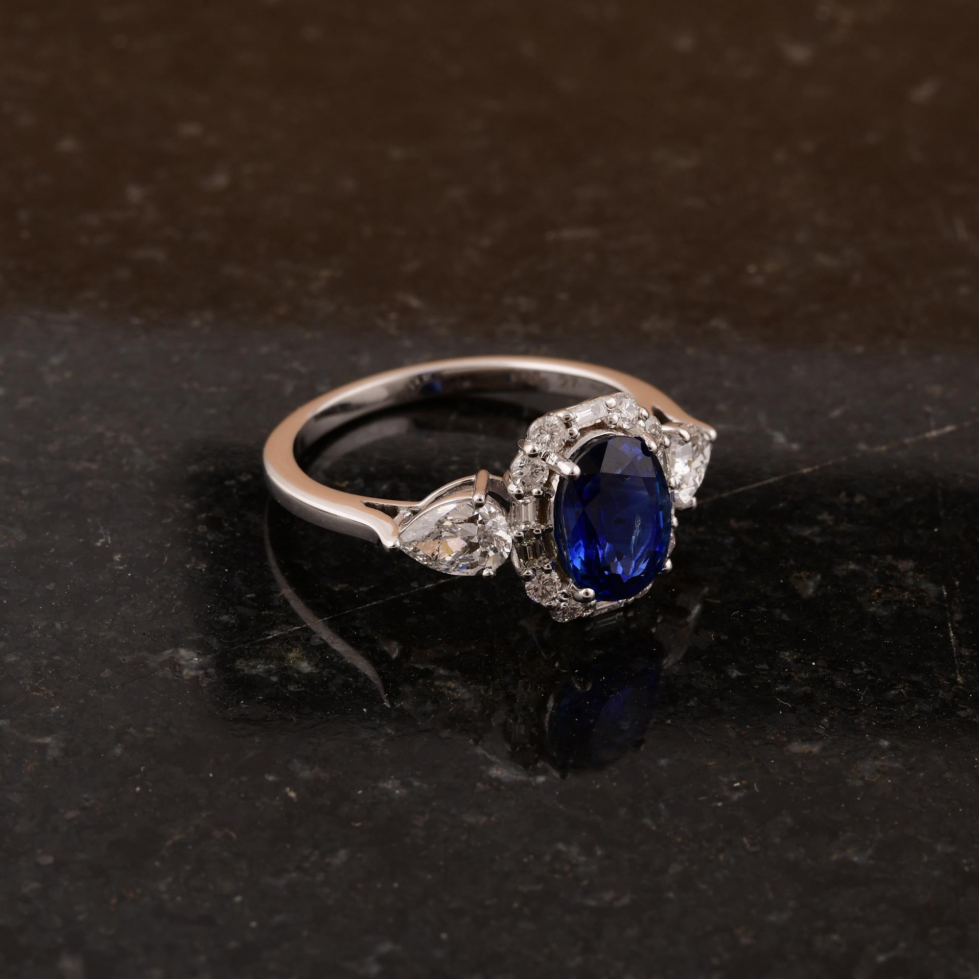 Women's Real Blue Sapphire Cocktail Ring SI Clarity HI Color Diamond 14 Karat White Gold For Sale