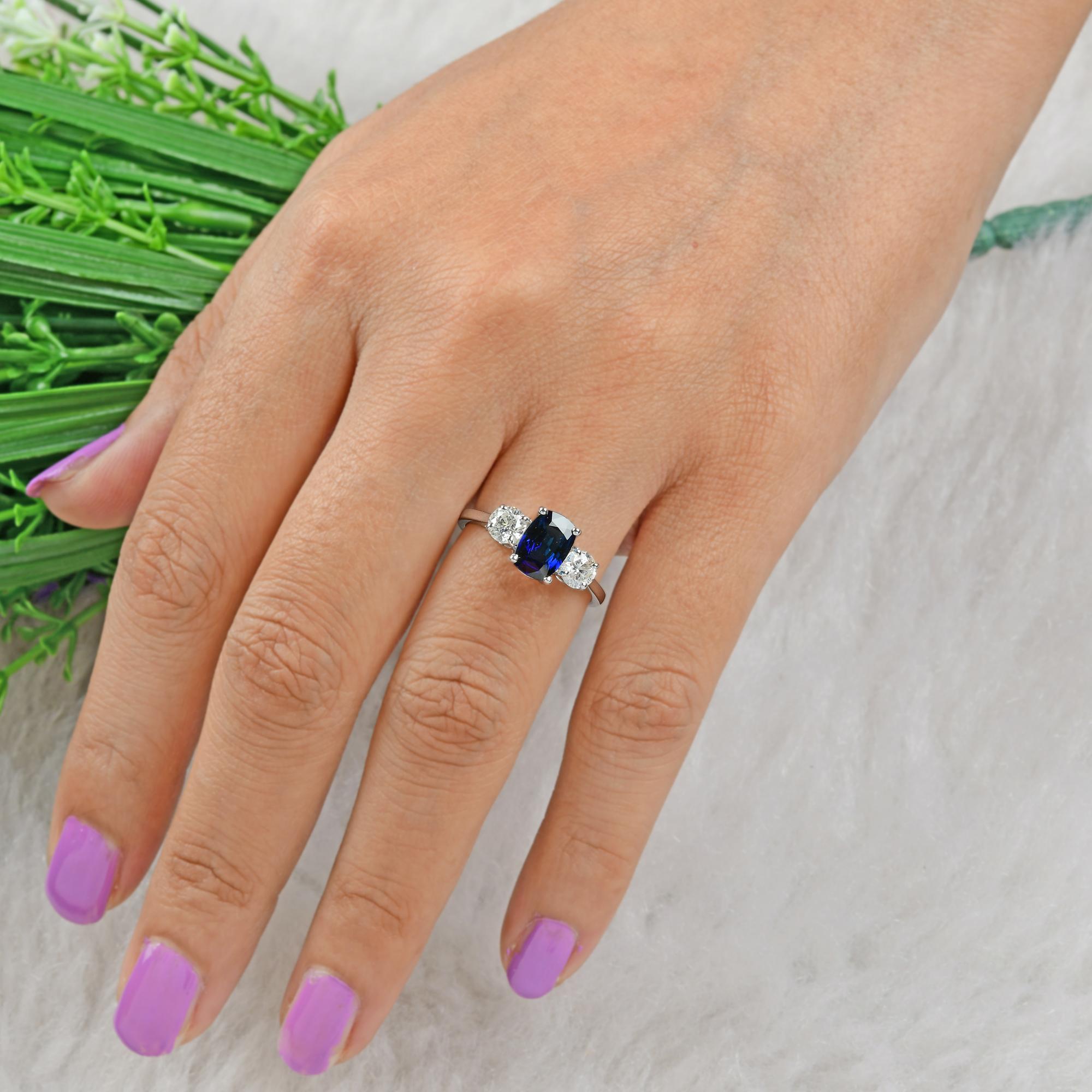 Echter Blauer Saphir Edelstein Ring SI Reinheit HI Farbe Diamant 14 Karat Weißgold im Zustand „Neu“ im Angebot in Diera, Dubai