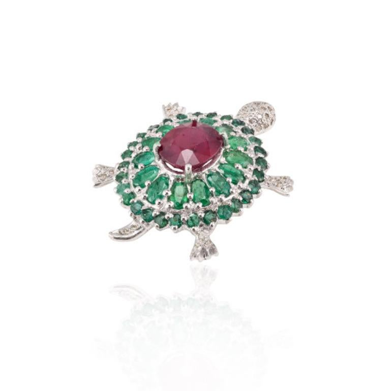 Contemporary Natural Emerald and Ruby Turtle Brooch in 925 Sterling Silver For Sale