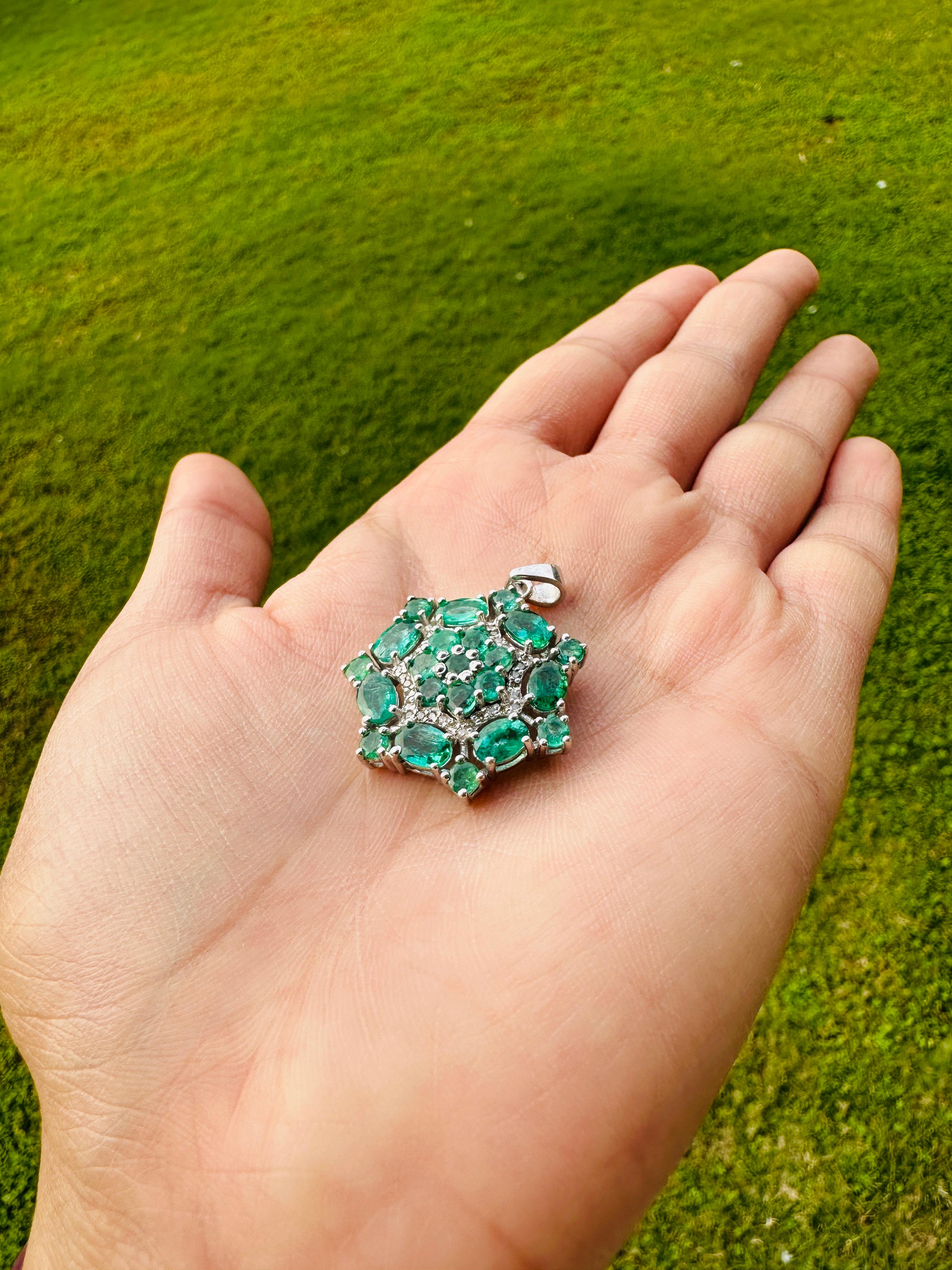 This Real Emerald Birthstone Flower Pendant is meticulously crafted from the finest materials and adorned with stunning emerald which enhances communication skills and boosts mental clarity. 
This delicate to statement pendants, suits every style