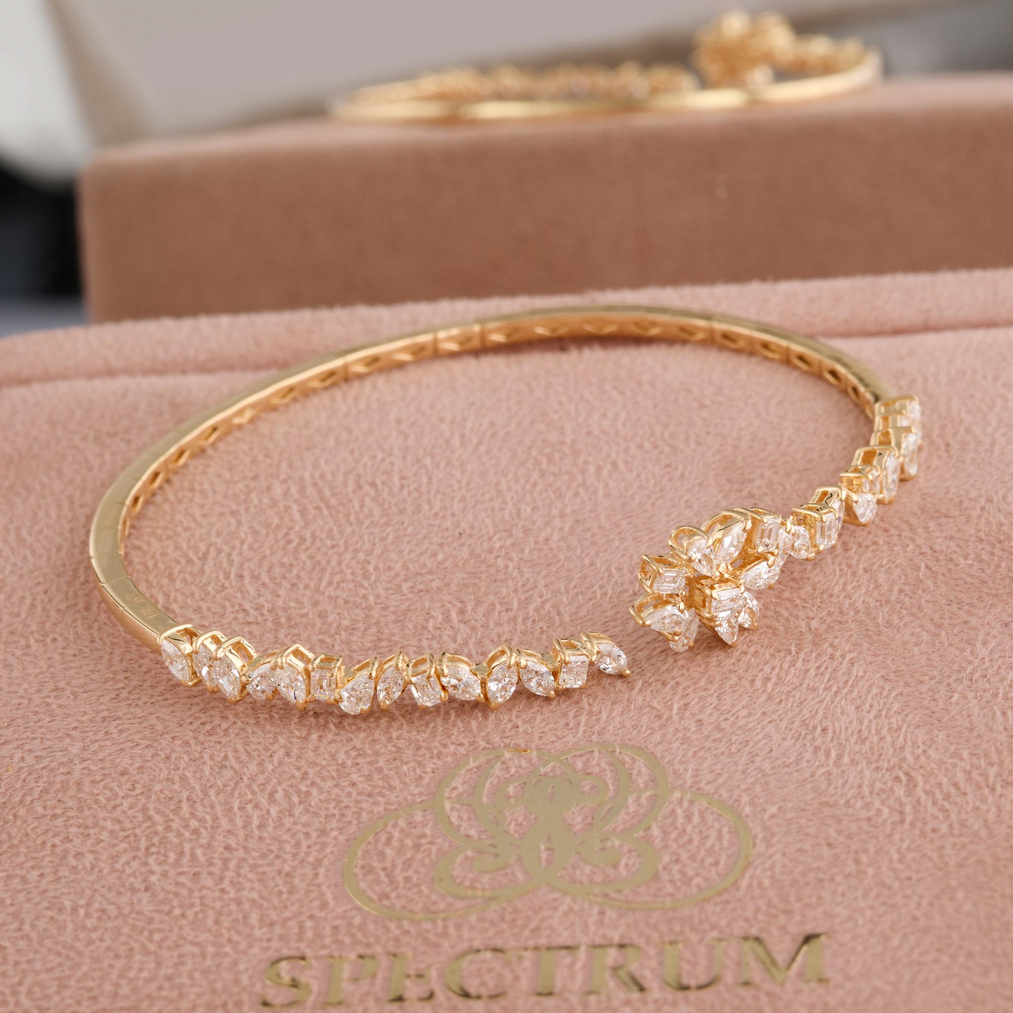 Modern Real Marquise Emerald Cut Diamond Bangle Bracelet 18 Karat Yellow Gold Jewelry For Sale