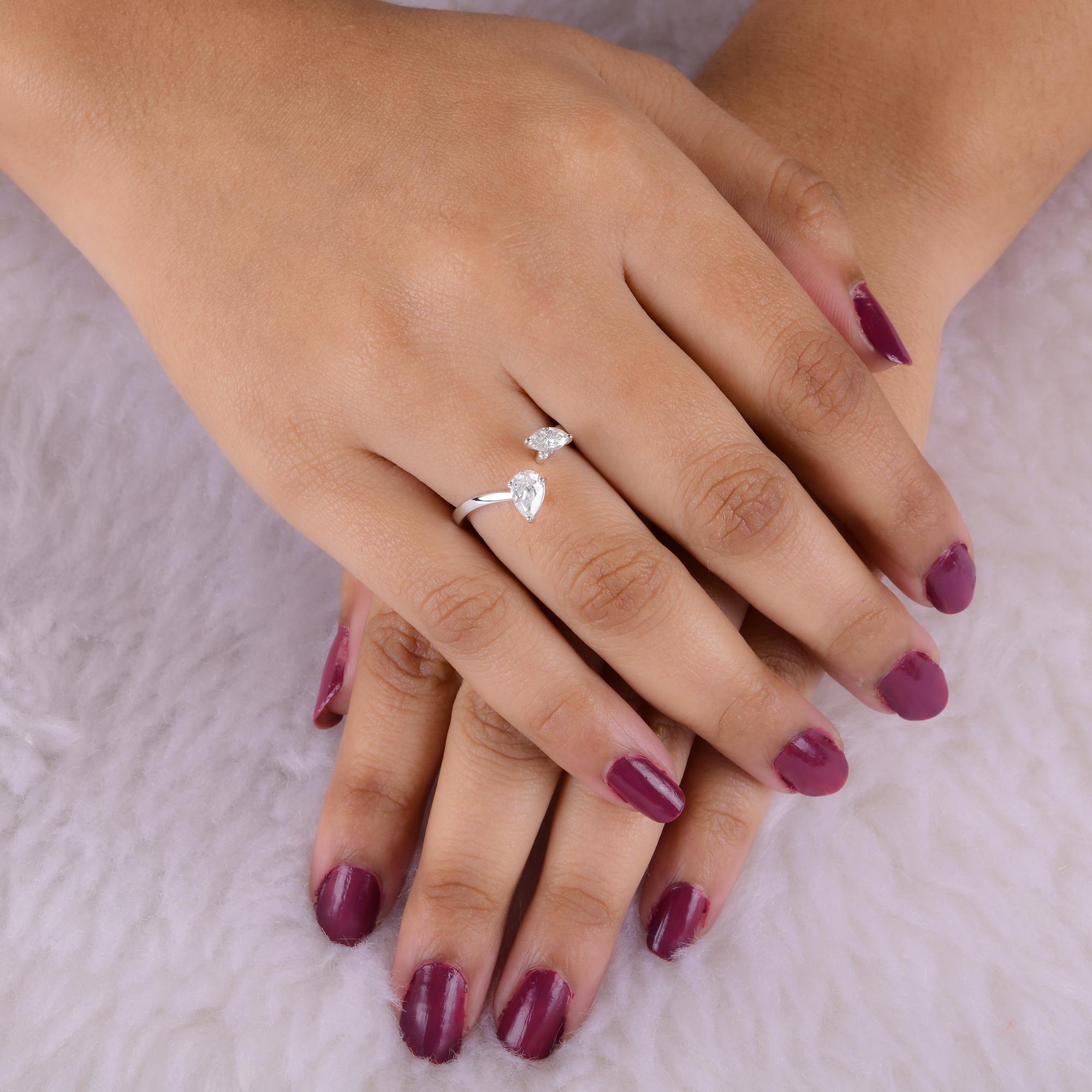 Moderne Bague manchette « Real Marquise & Pear Diamond » en or blanc 18 carats, fabrication artisanale en vente