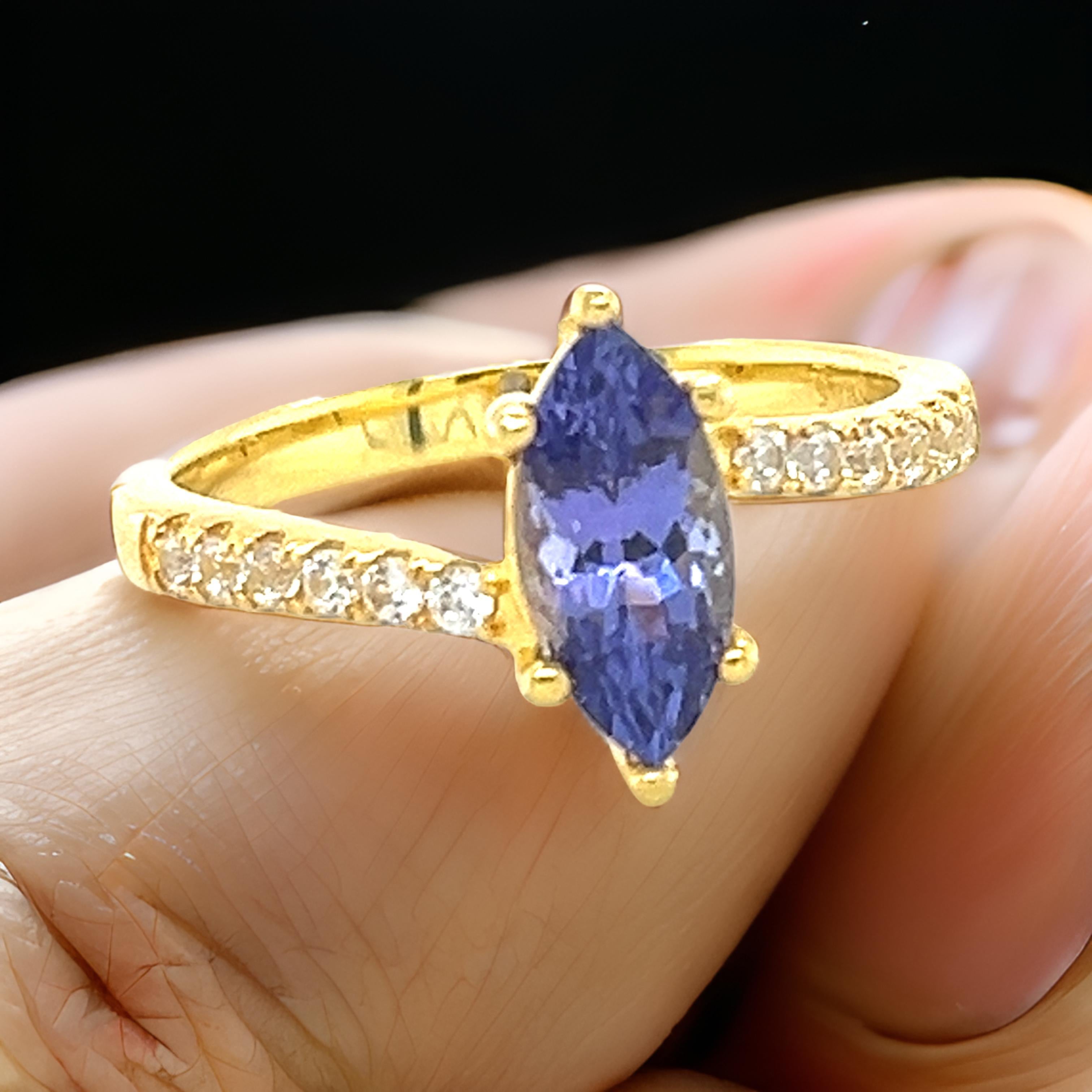 Bague de naissance de décembre en argent sterling 925 et tanzanite naturelle véritable Neuf - En vente à New York, NY