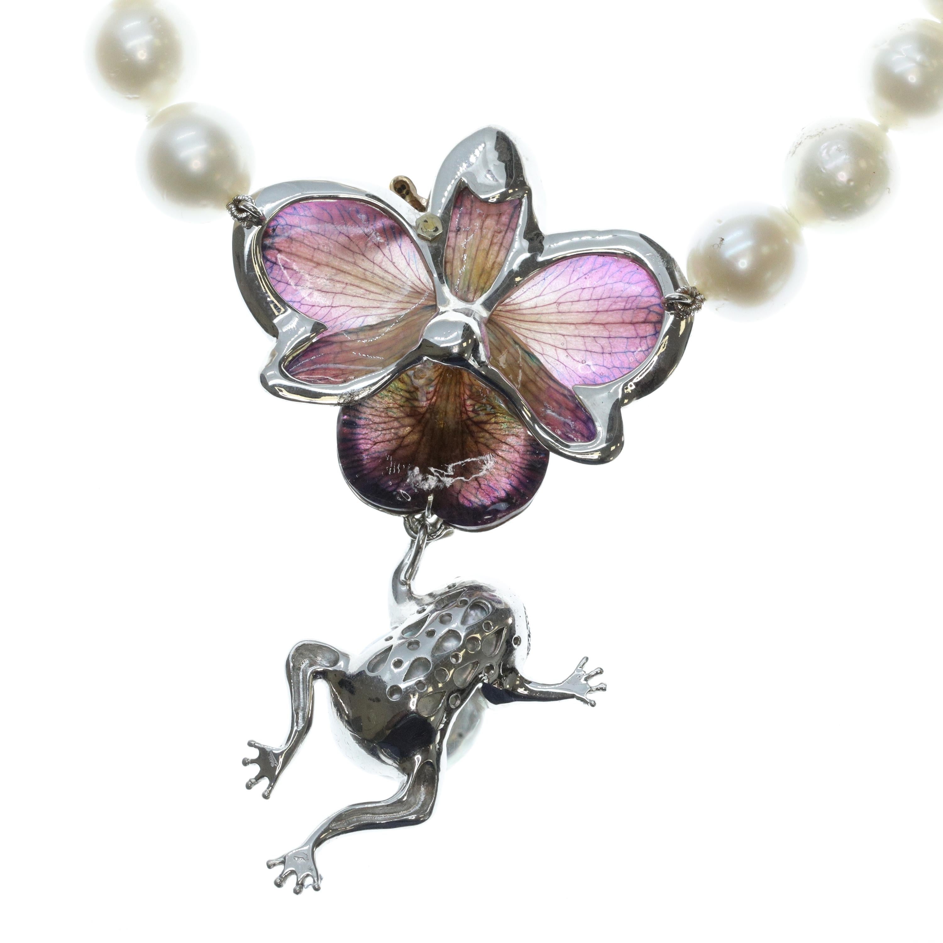 Round Cut Contemporary 18 Karat Gold Real Orchid Diamond Sapphire Australian Pearl Collar For Sale