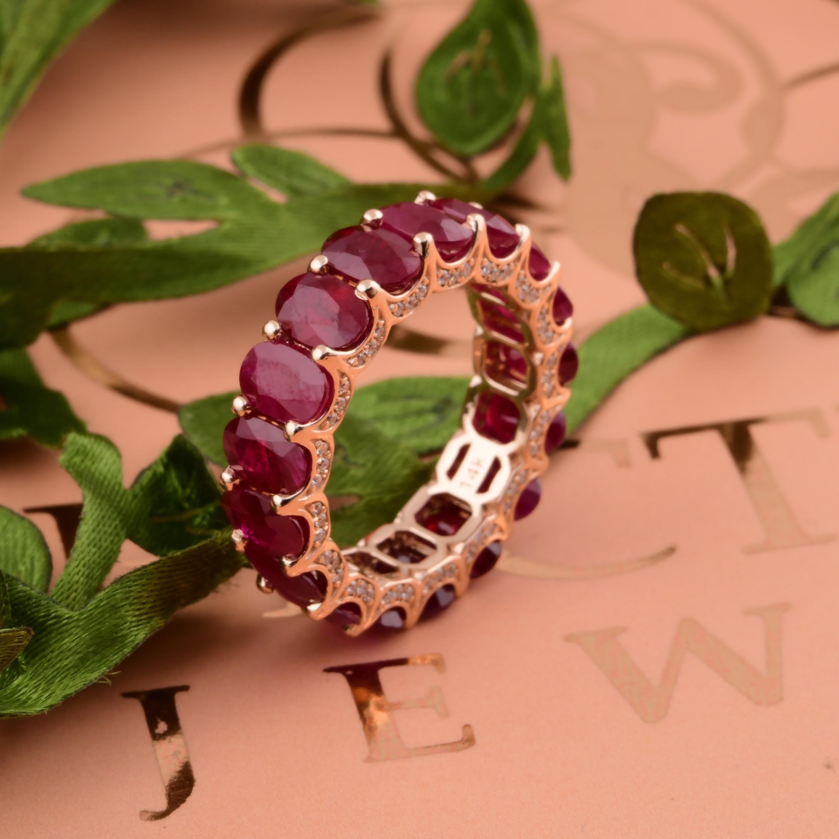 Real Oval Ruby Gemstone Band Ring SI Clarity HI Color Diamond 14 Karat Rose Gold For Sale 5