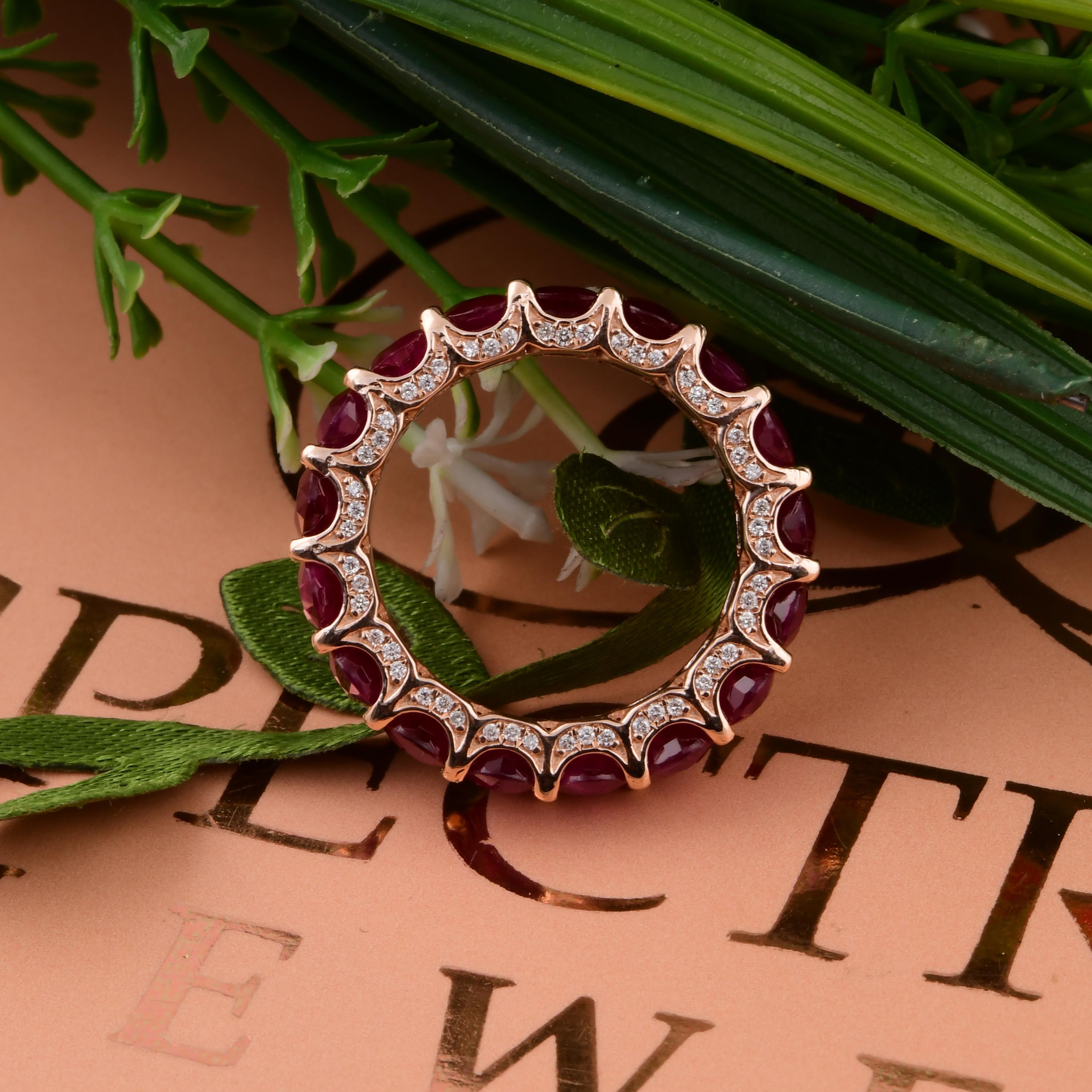 Real Oval Ruby Gemstone Band Ring SI Clarity HI Color Diamond 14 Karat Rose Gold For Sale 3