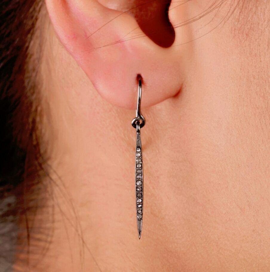 Real Pave Diamond Spike Bar Dangle Hook Earrings Solid 925 Sterling Silver
Shape
Round
Closure
Hook
Size
27x2mm Approx
Main Stone Color
White
Metal
Sterling Silver
Secondary Stone
Diamond
Ear Area
Lobe
Main Stone
Diamond
Base Metal
Fine Silver, 925
