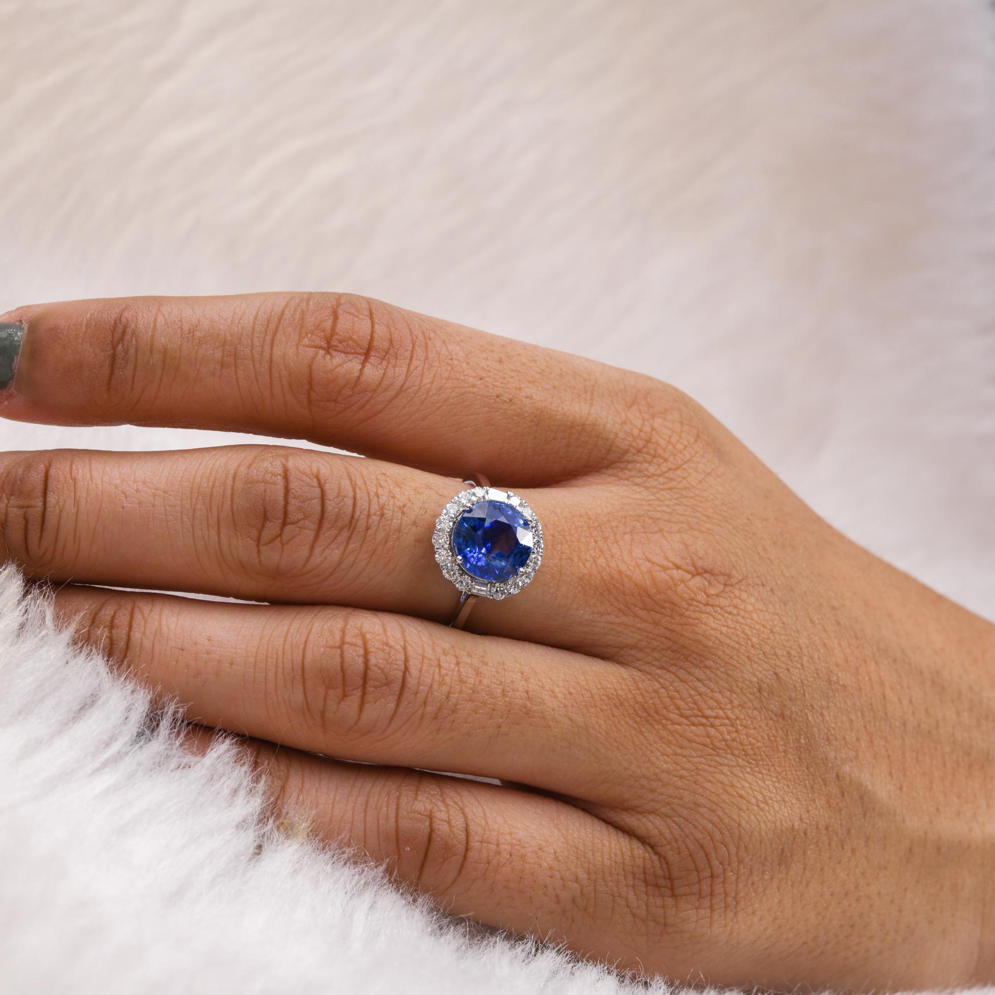 Anillo con zafiro azul redondo auténtico SI/H diamante Joyas de oro blanco de 18 quilates Moderno en venta