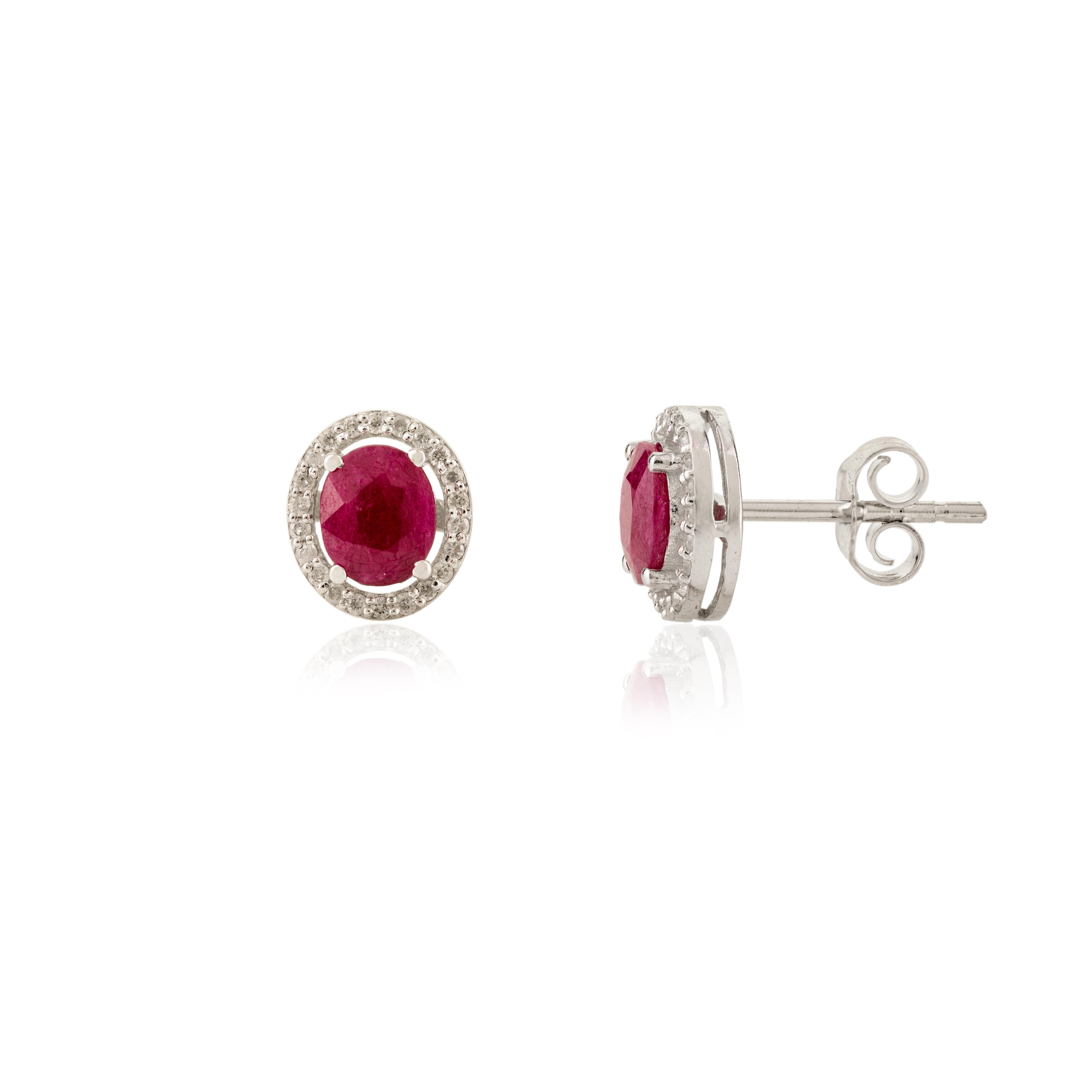 Boucles d'oreilles ovales en or blanc massif 14k avec diamants et rubis véritables pour elle Neuf - En vente à New York, NY