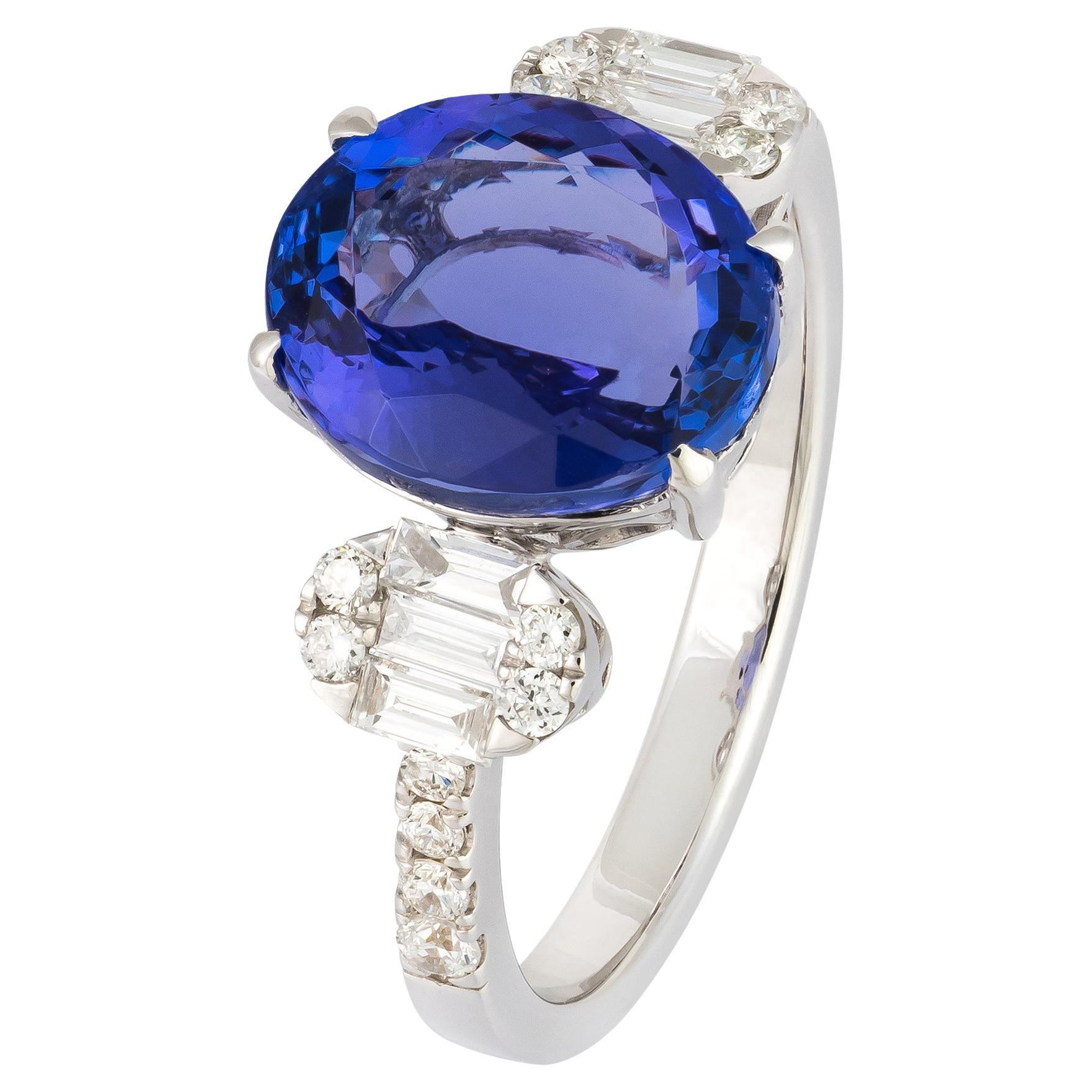 For Sale:  Real Tanzanite White 18K Gold White Diamond Ring for Her