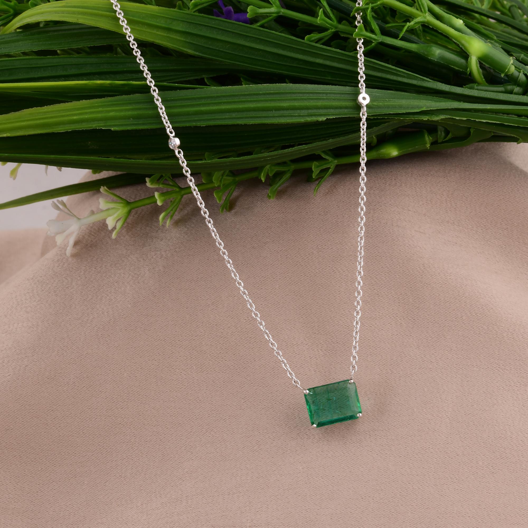 Adorn yourself with timeless elegance and natural beauty with our exquisite Zambian Emerald Gemstone Charm Pendant Necklace, intricately crafted in lustrous 14 Karat White Gold and adorned with genuine diamonds

Item Code :- SEPD-3752 (14k)
Gross