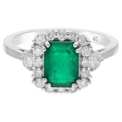 Real Zambian Emerald Gemstone Cocktail Ring Diamond 18 Karat White Gold 2.20 TCW