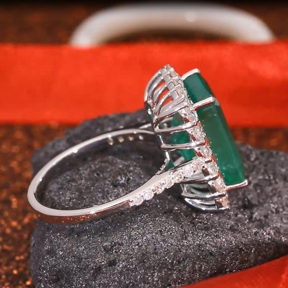 Modern Real Zambian Emerald Gemstone Cocktail Ring Diamond 18 Karat White Gold Jewelry For Sale