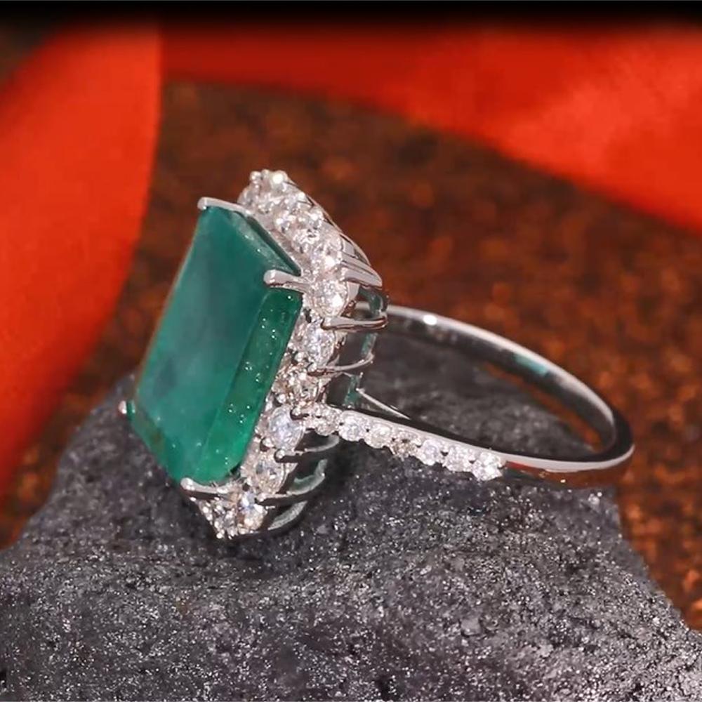 Women's Real Zambian Emerald Gemstone Cocktail Ring Diamond 18 Karat White Gold Jewelry For Sale
