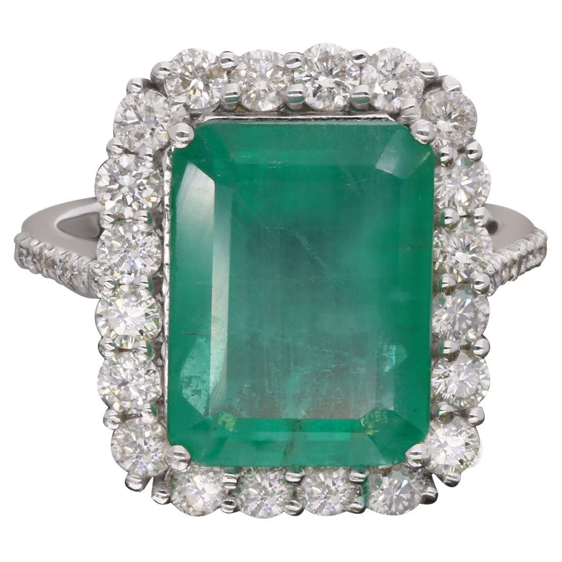 Real Zambian Emerald Gemstone Cocktail Ring Diamond 18 Karat White Gold Jewelry