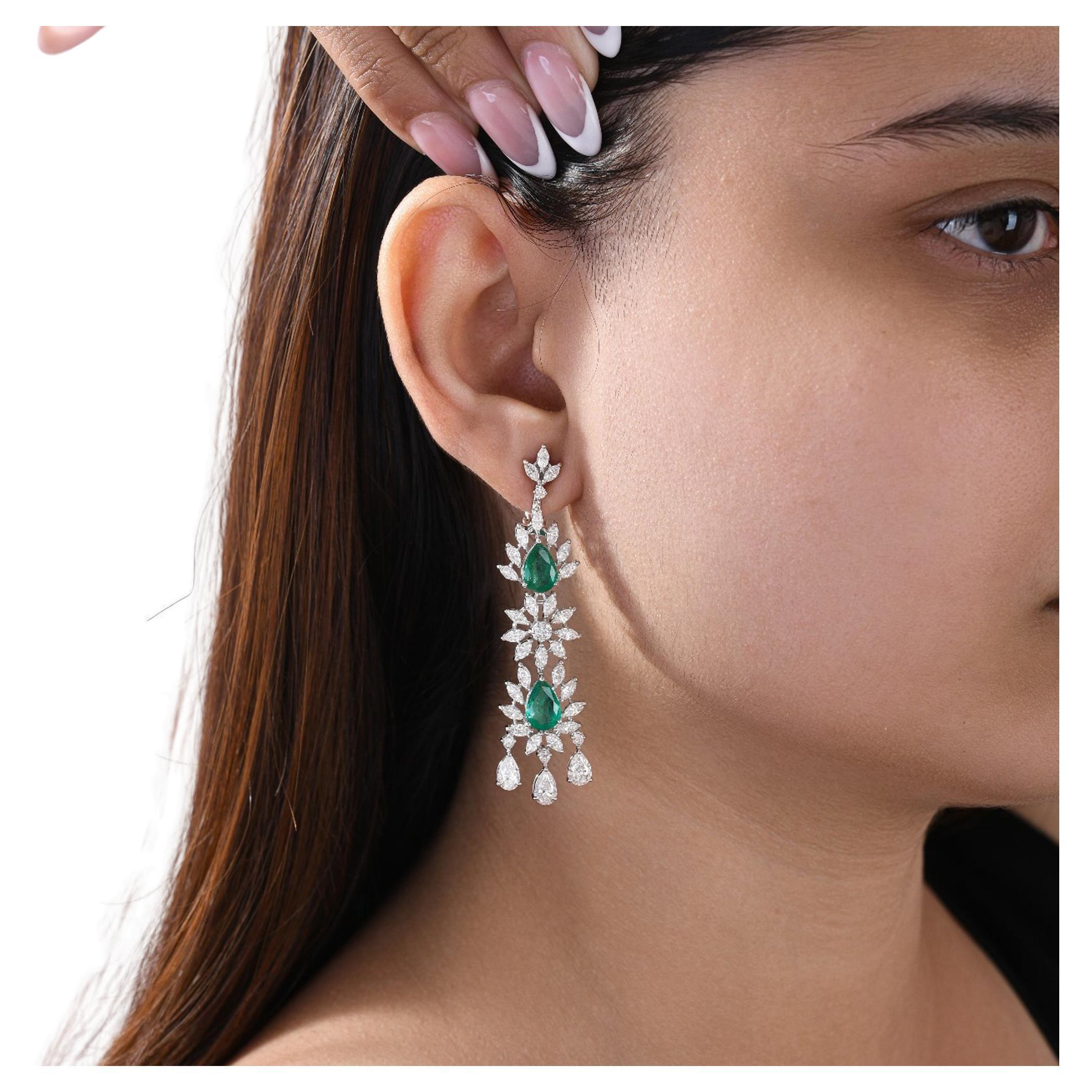 Orecchini pendenti con gemma di smeraldo reale dello Zambia SI/H Diamond Oro bianco 14 carati
