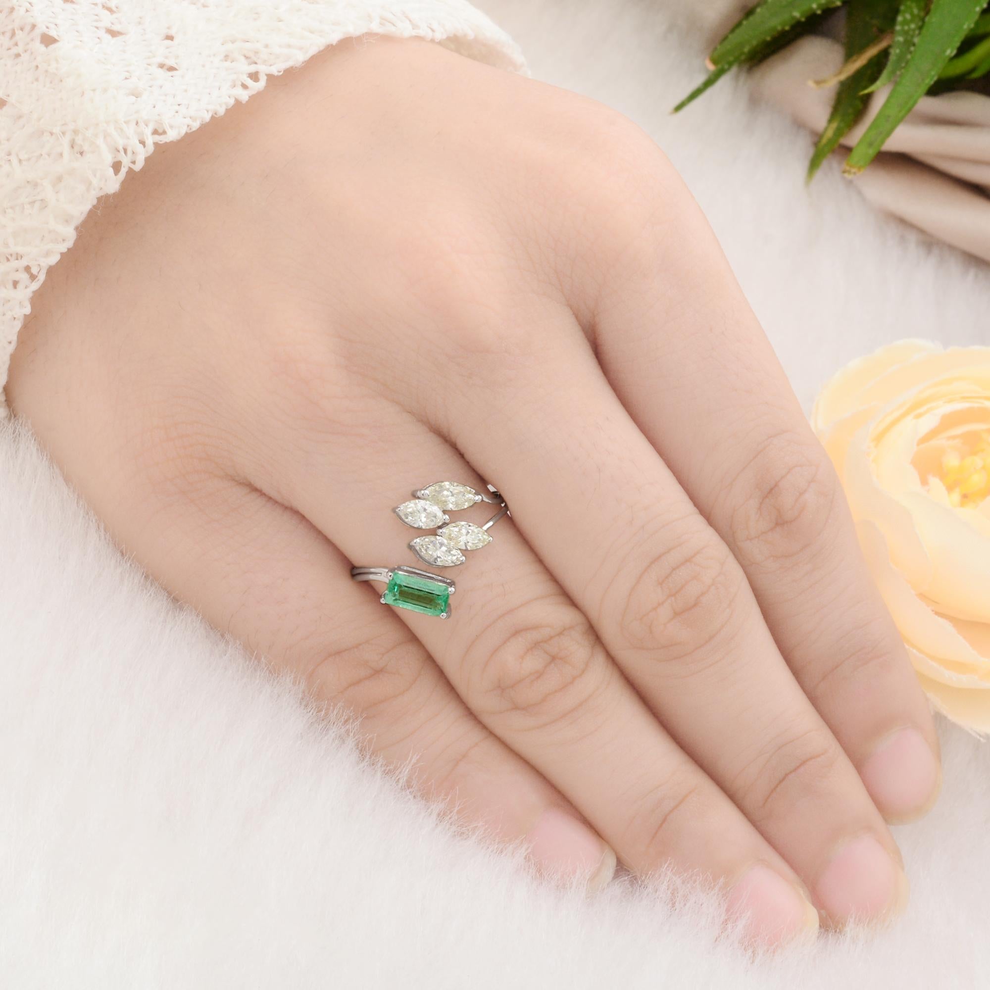 For Sale:  Natural Emerald Gemstone Diamond Leaf Cuff Ring 18k White Gold Fine Jewelry 3