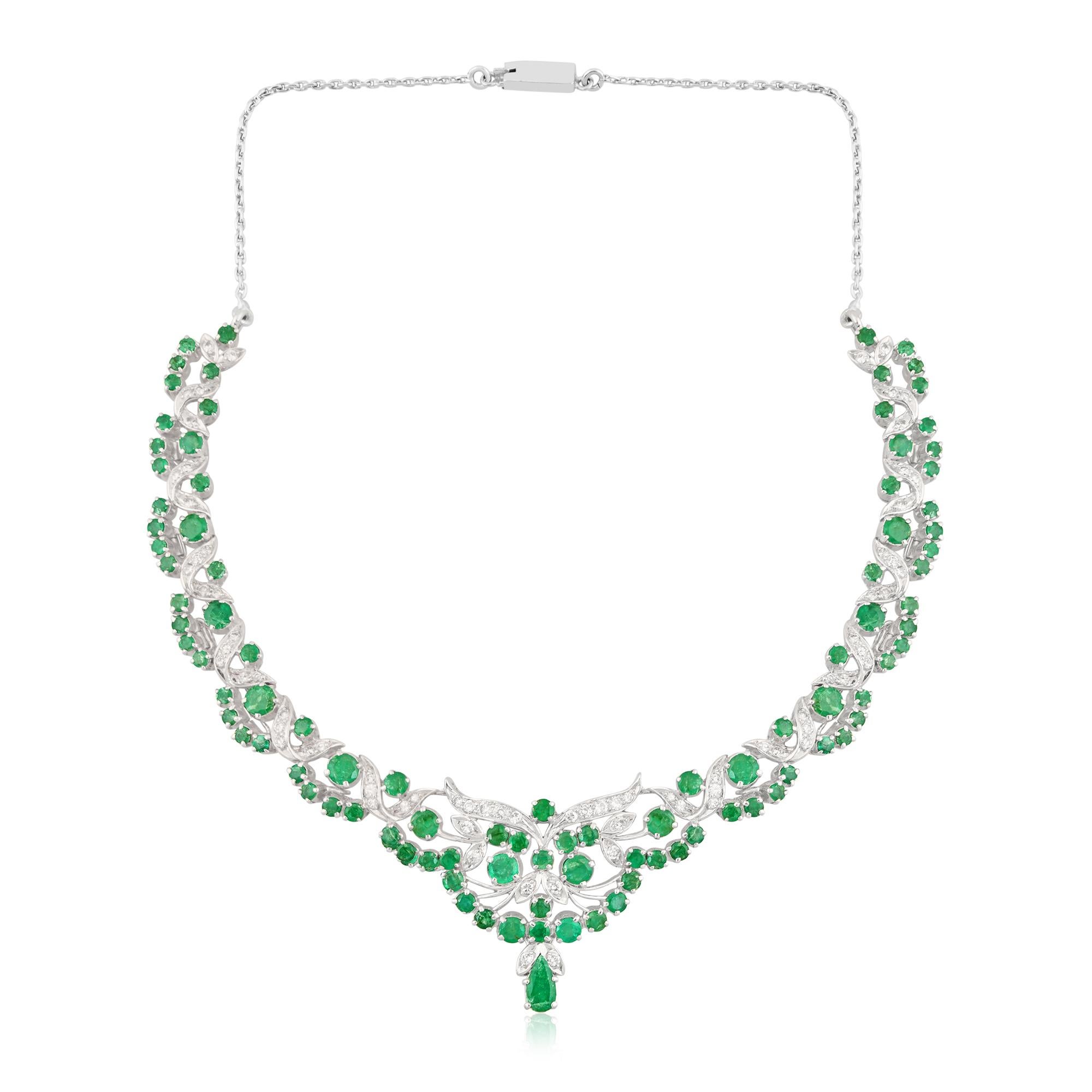 Women's Natural Emerald Gemstone Earrings Necklace Set Diamond Silver Fine Jewelry For Sale