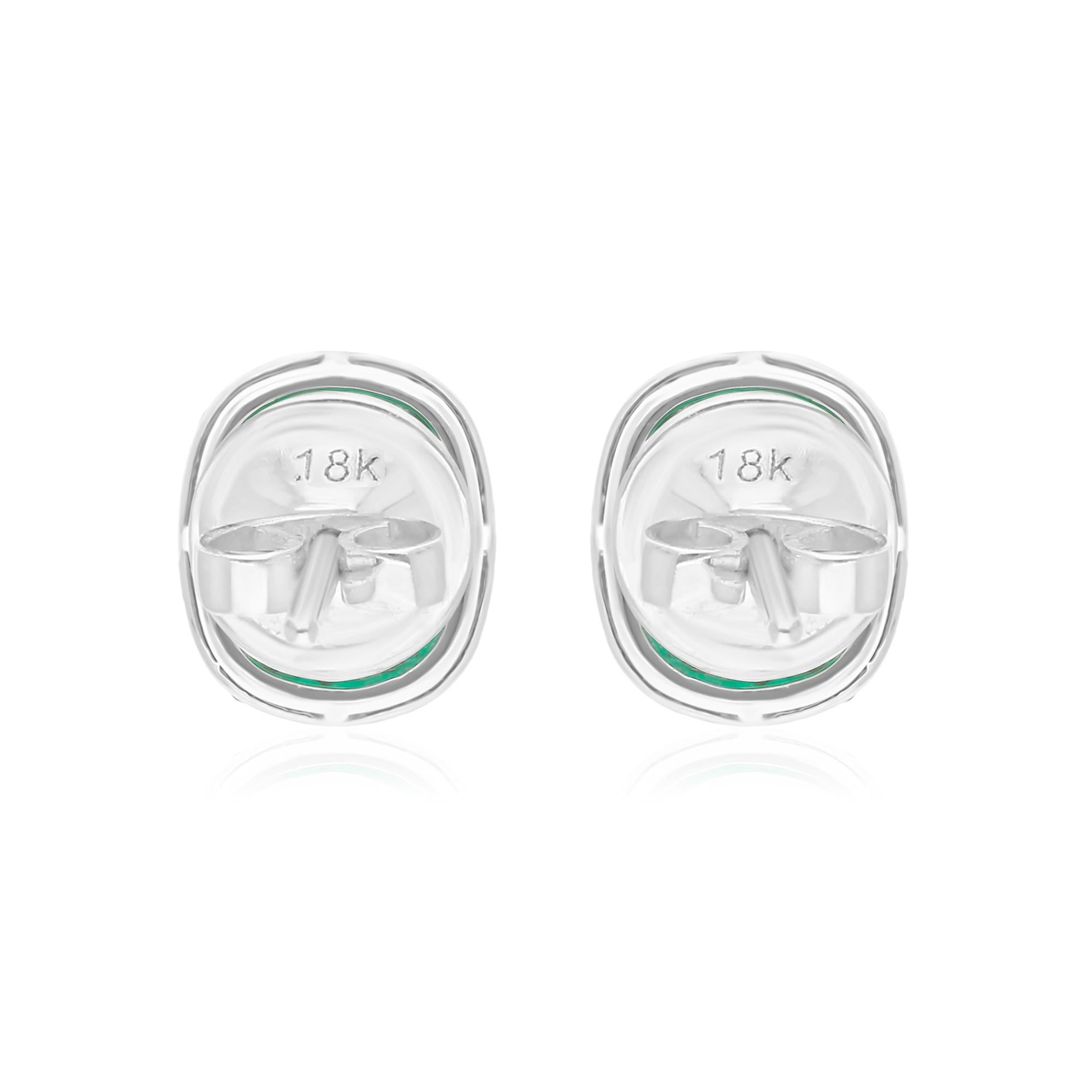 Real Zambian Emerald Gemstone Earrings SI/H Diamond 18 Karat White Gold Jewelry In New Condition For Sale In Diera, Dubai