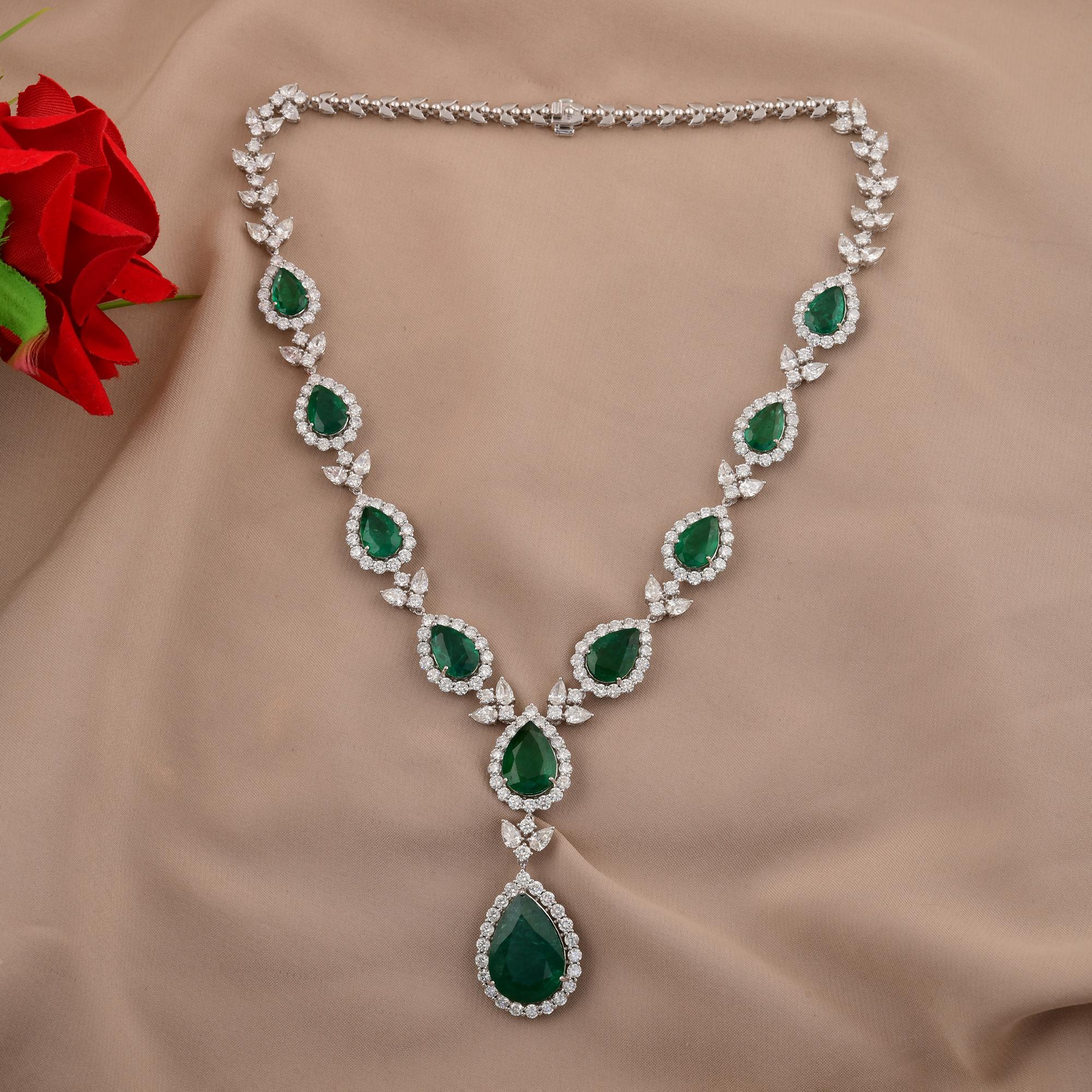 Real Zambian Emerald Gemstone Necklace SI/H Diamond 14 Karat White Gold Jewelry In New Condition For Sale In Diera, Dubai