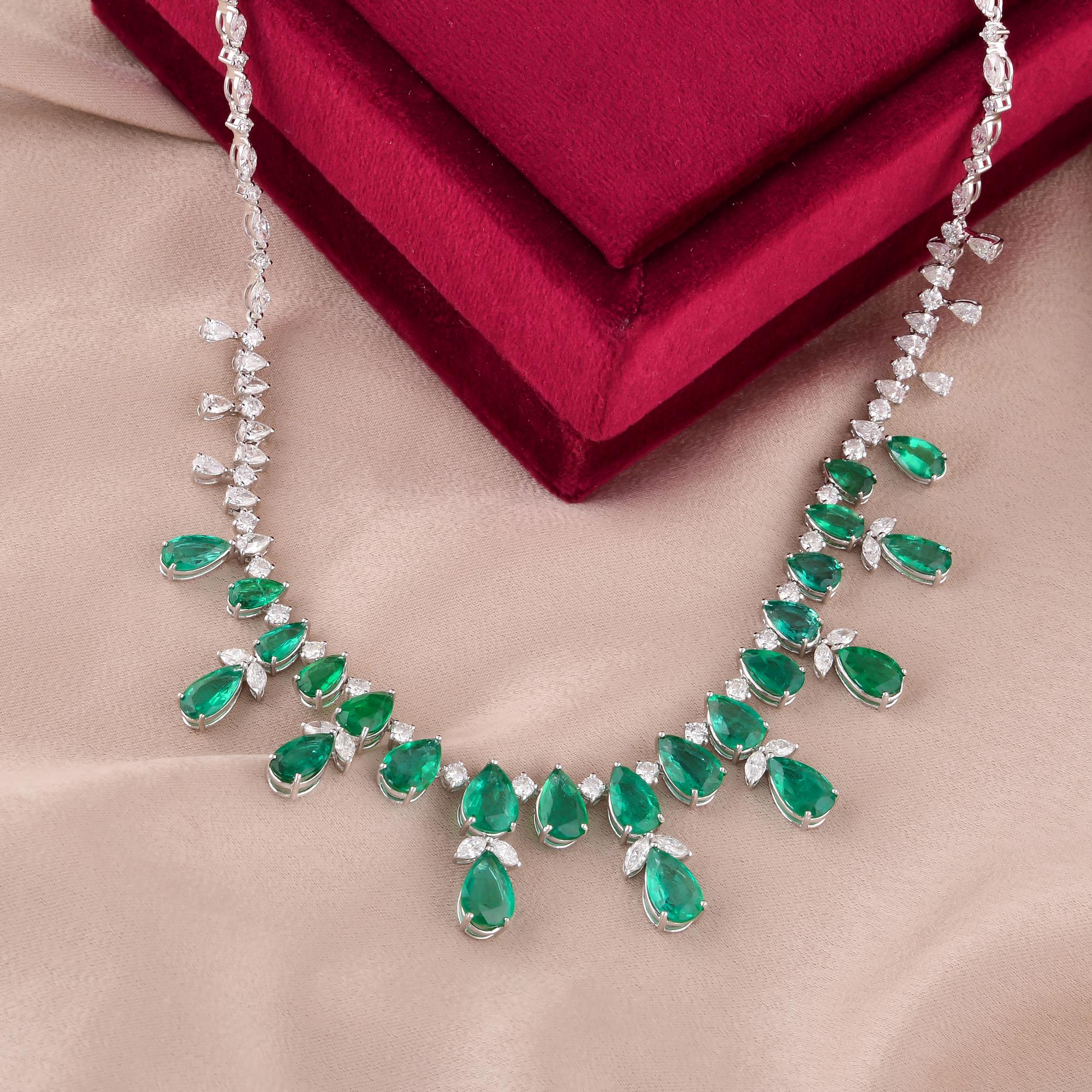Real Zambian Emerald Gemstone Necklace SI/H Diamond 18 Karat White Gold Jewelry In New Condition For Sale In Diera, Dubai