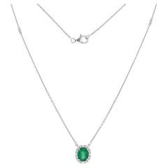 Real Zambian Emerald Gemstone Pendant Necklace SI/H Diamond 18 Karat White Gold
