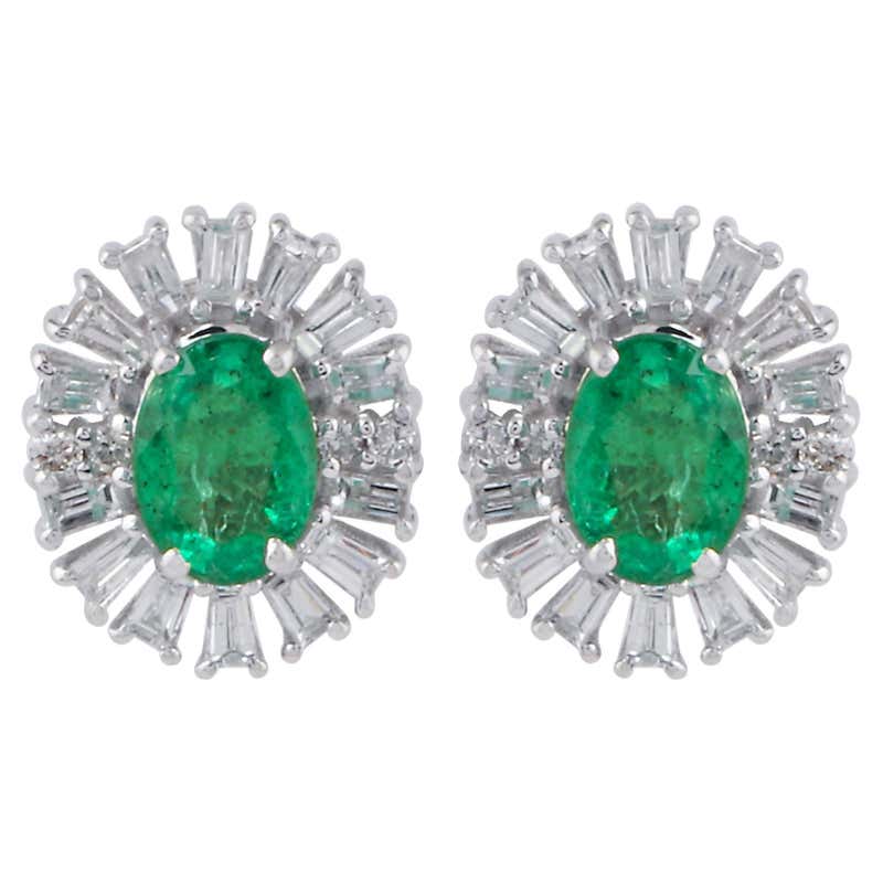 Emerald baguette stud earrings Clearance