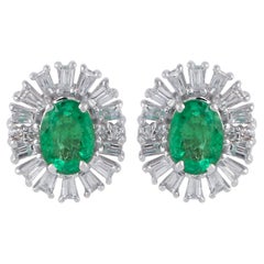 Natural Emerald Gemstone Stud Earrings Baguette Diamond 18 Karat White Gold