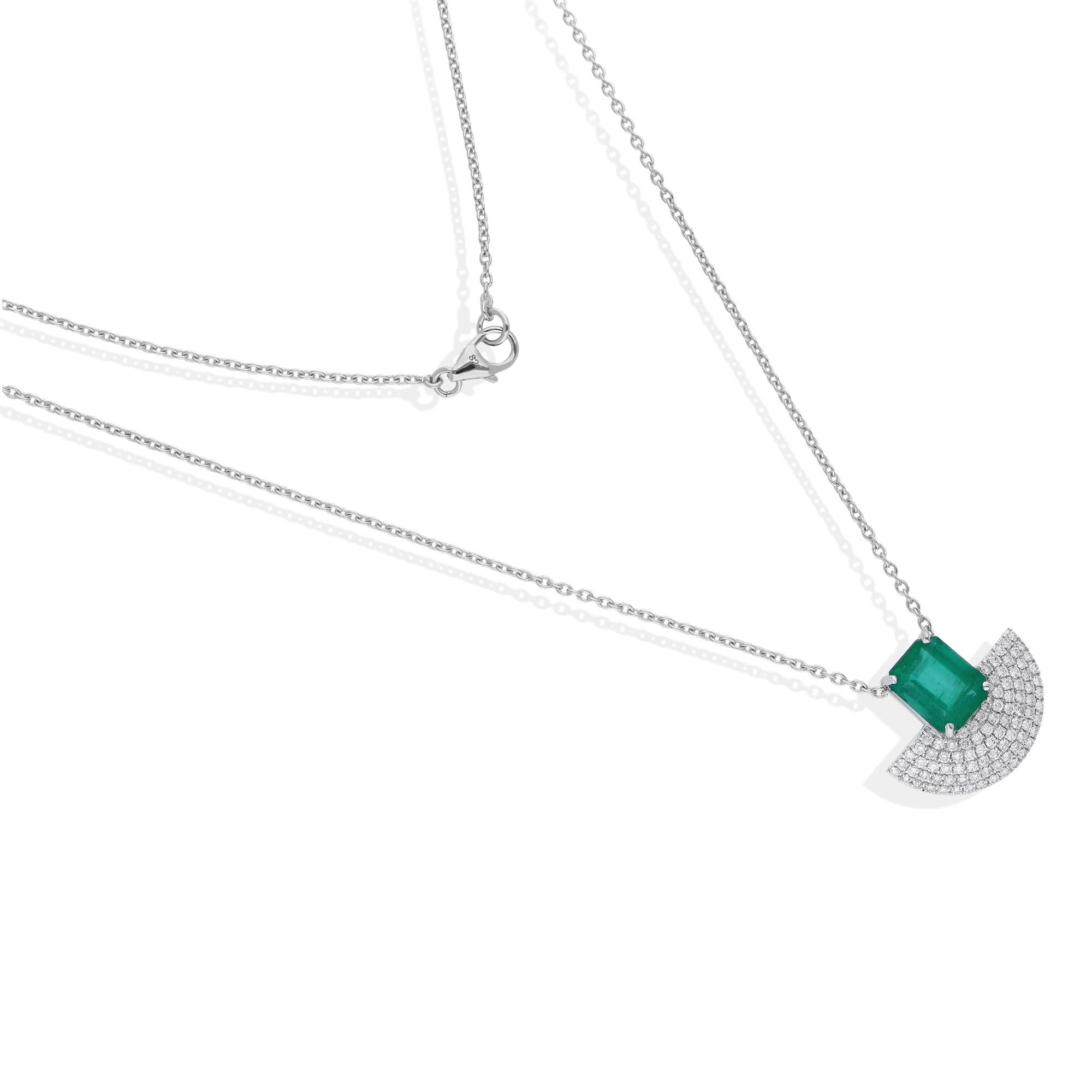 Artikel-Code :- SEPD-3632A (14k)
Bruttogewicht :- 4.76 gm
14k Massiv Weißgold Wt. :- 4,10 gm
Natürlicher Diamant Gewicht :- 0.65 Ct. ( DURCHSCHNITTLICHE DIAMANT-REINHEIT SI1-SI2 & FARBE H-I )
Smaragd Gewicht :- 2.67 Karat.
Halskette Länge :- 16 Zoll