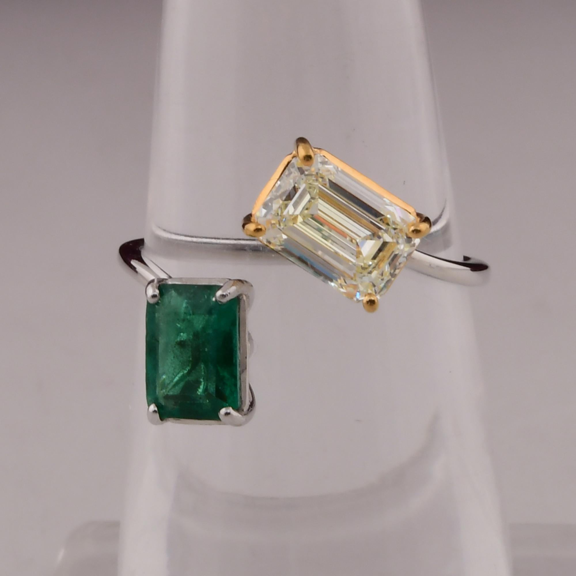 Emerald Cut Real Zambian Emerald Wrap Ring SI/H Diamond 14 Karat Yellow White Gold Jewelry For Sale