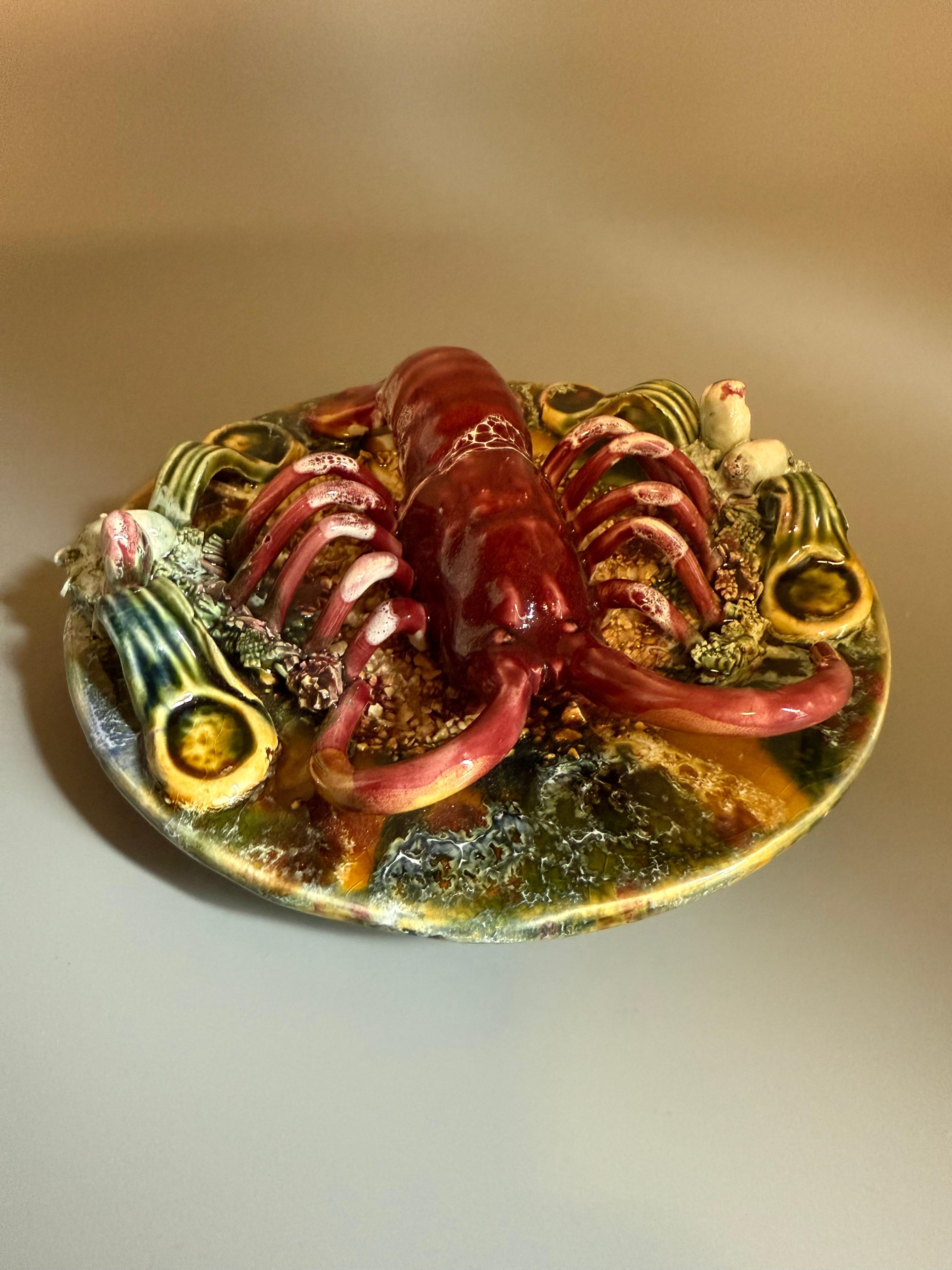 Early 20th Century Realistic Palissy Majolica Lobster Wall Plate Portugal For Sale