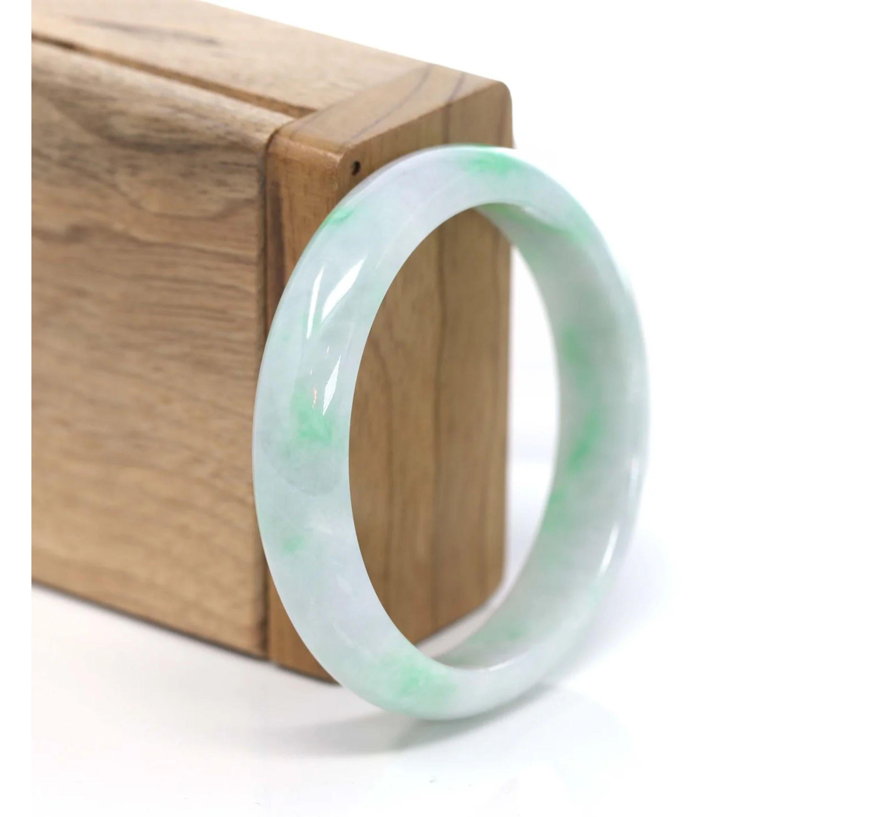  * DETAILS--- Natural Light Green Genuine Burmese Jadeite Jade Bangle Bracelet.  All RealJade Co.® Jewelry's Jade Bangles are guaranteed to be untreated. The jade texture is relatively fine with some patches of varieties of gorgeous light green